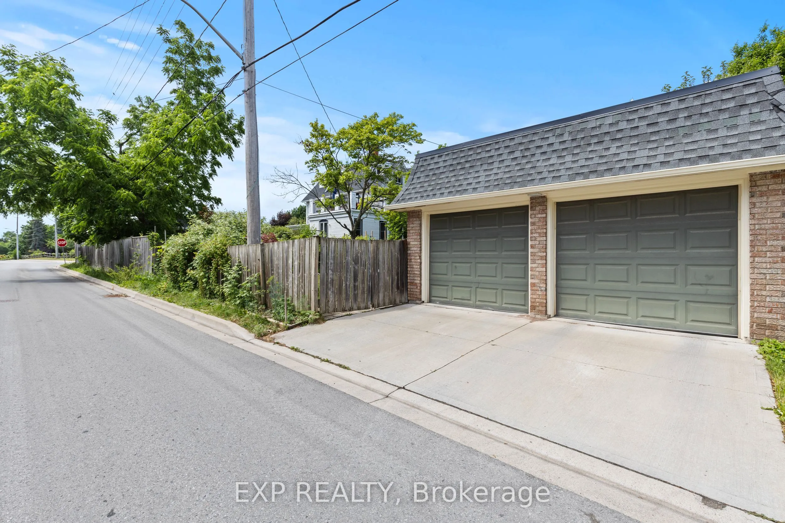 211 Merritt Street