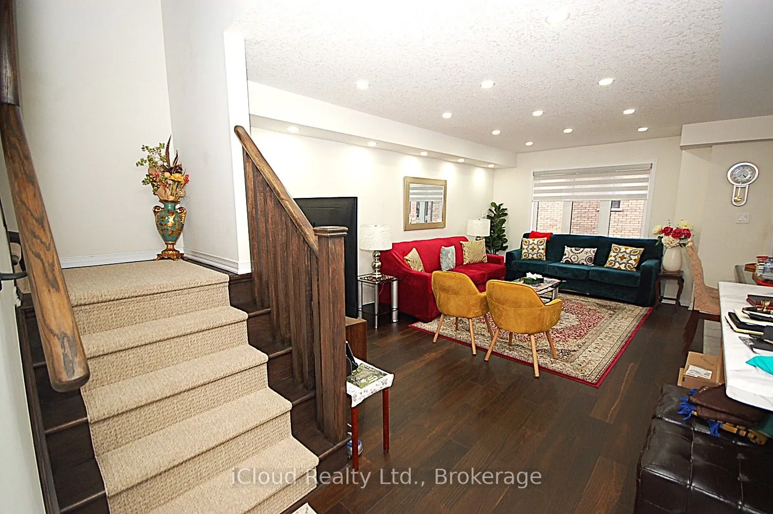 174 Maclachlan Avenue
