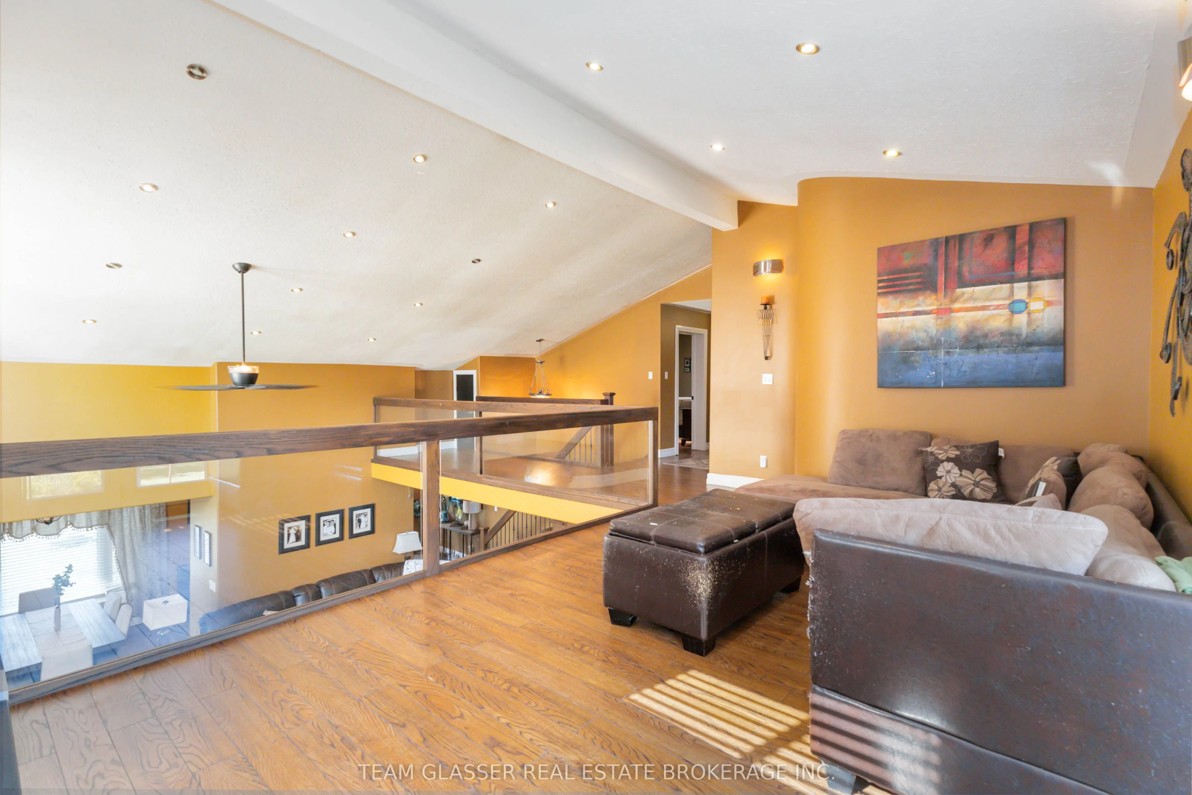 6571 CARROLL Drive