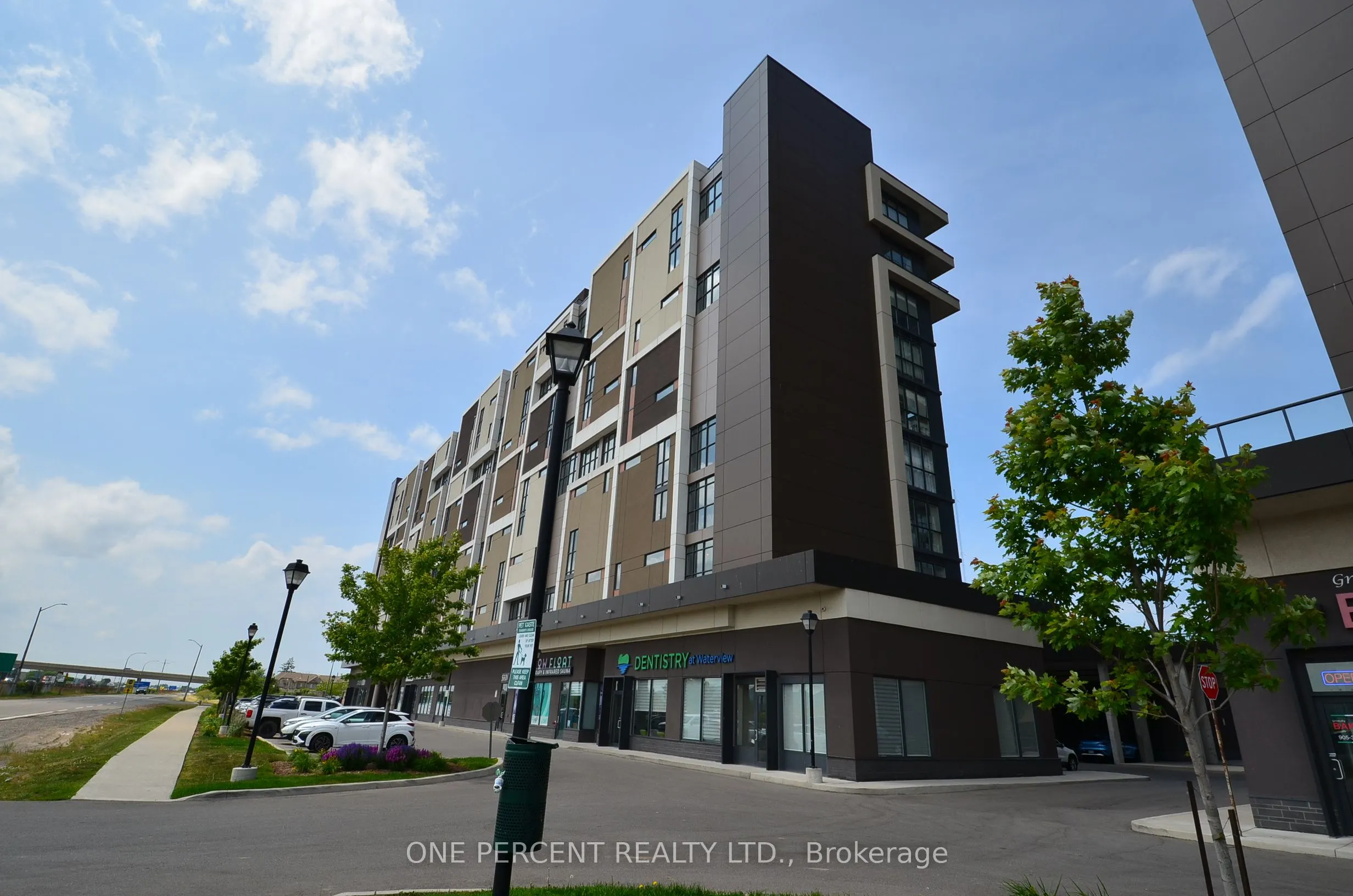 560 North Service Road, #605