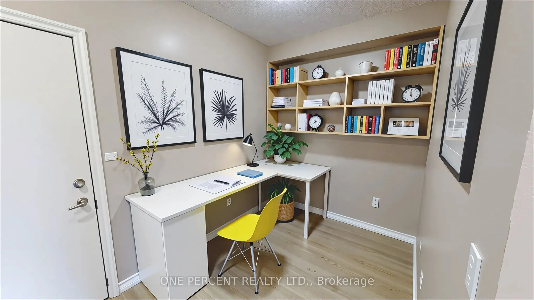 560 North Service Road, #605