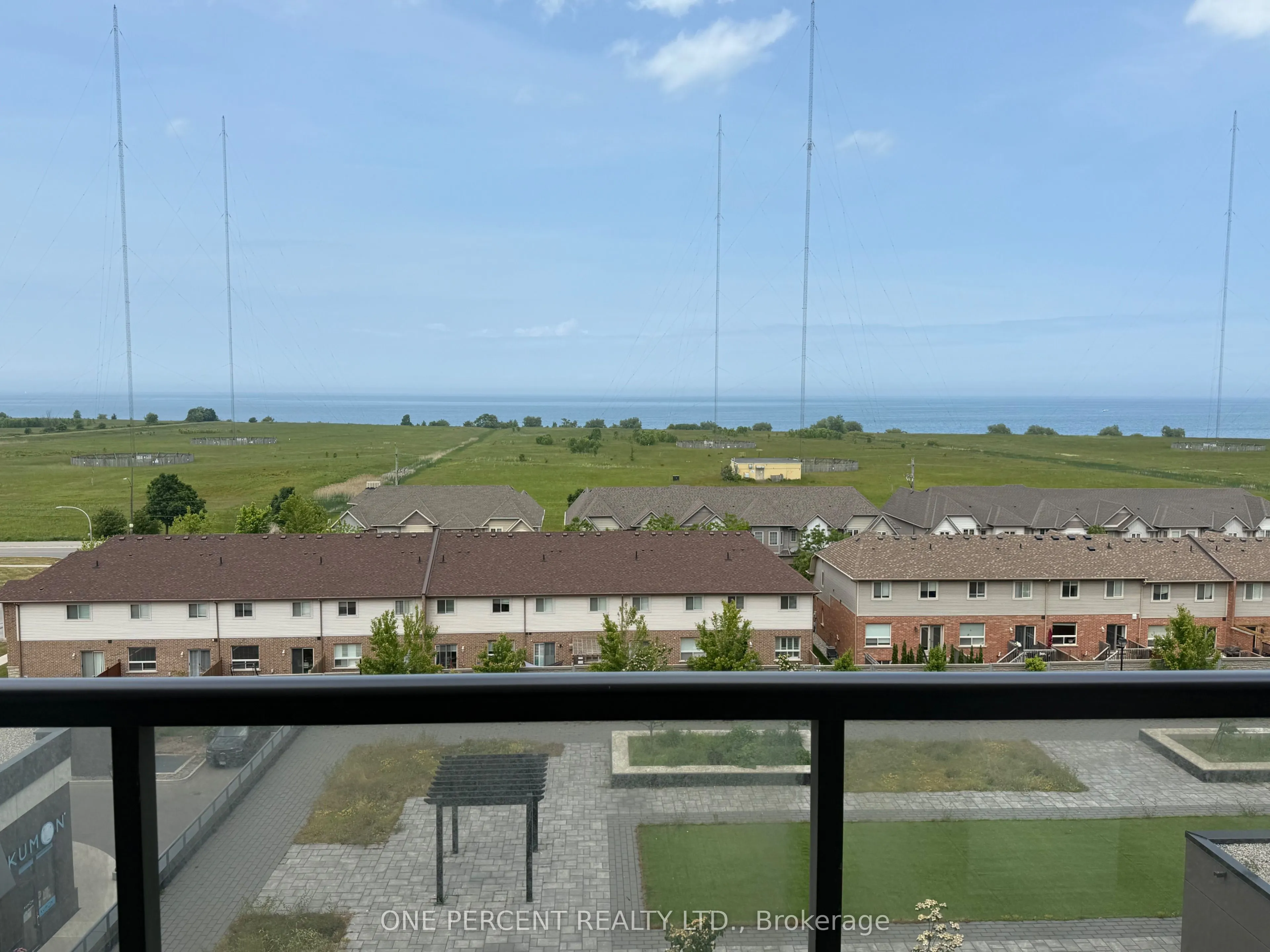 560 North Service Road, #605