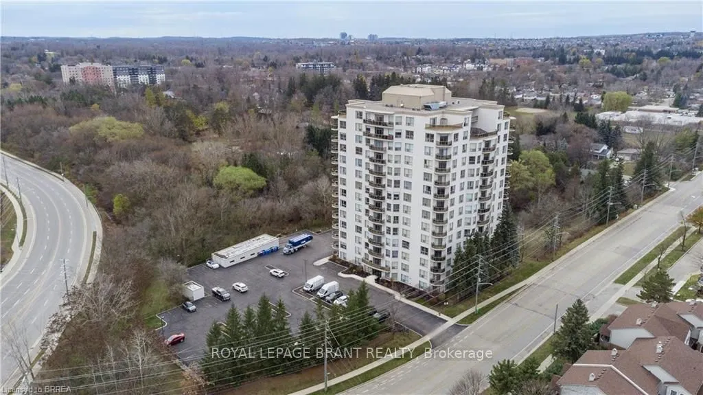 255 Keats Way, #104