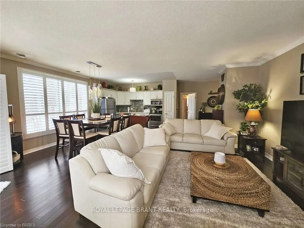 255 Keats Way, #104