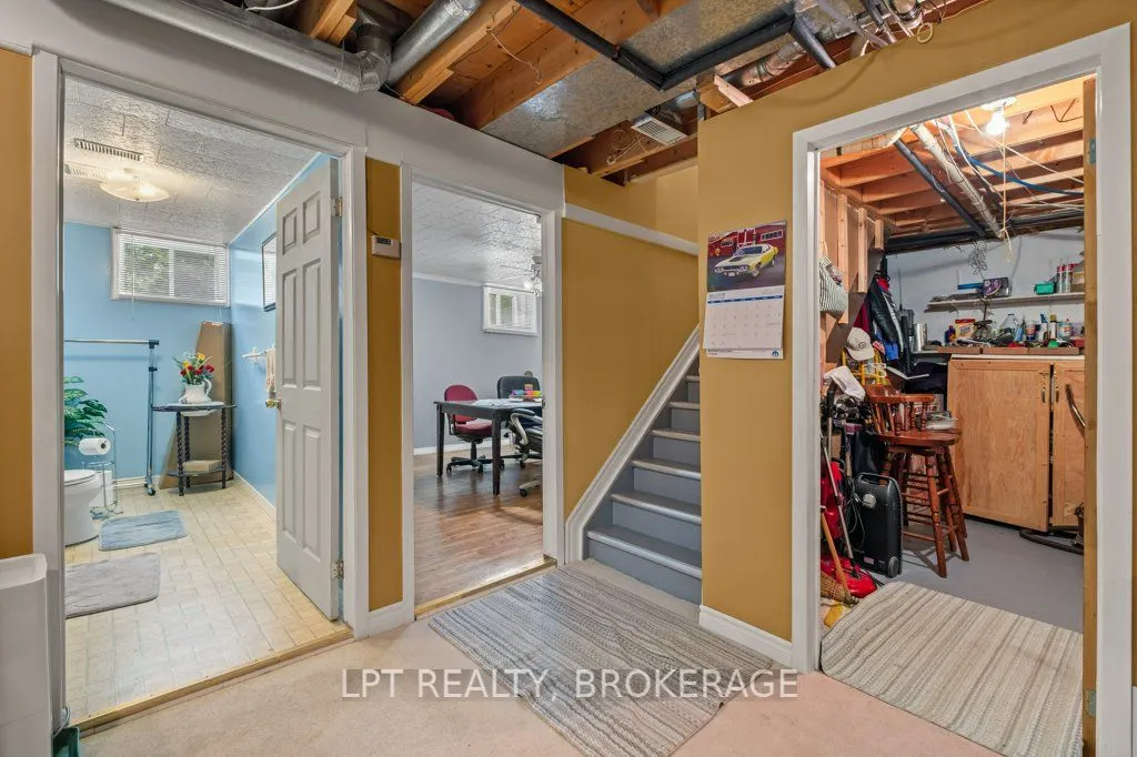 31 Acorn Lane