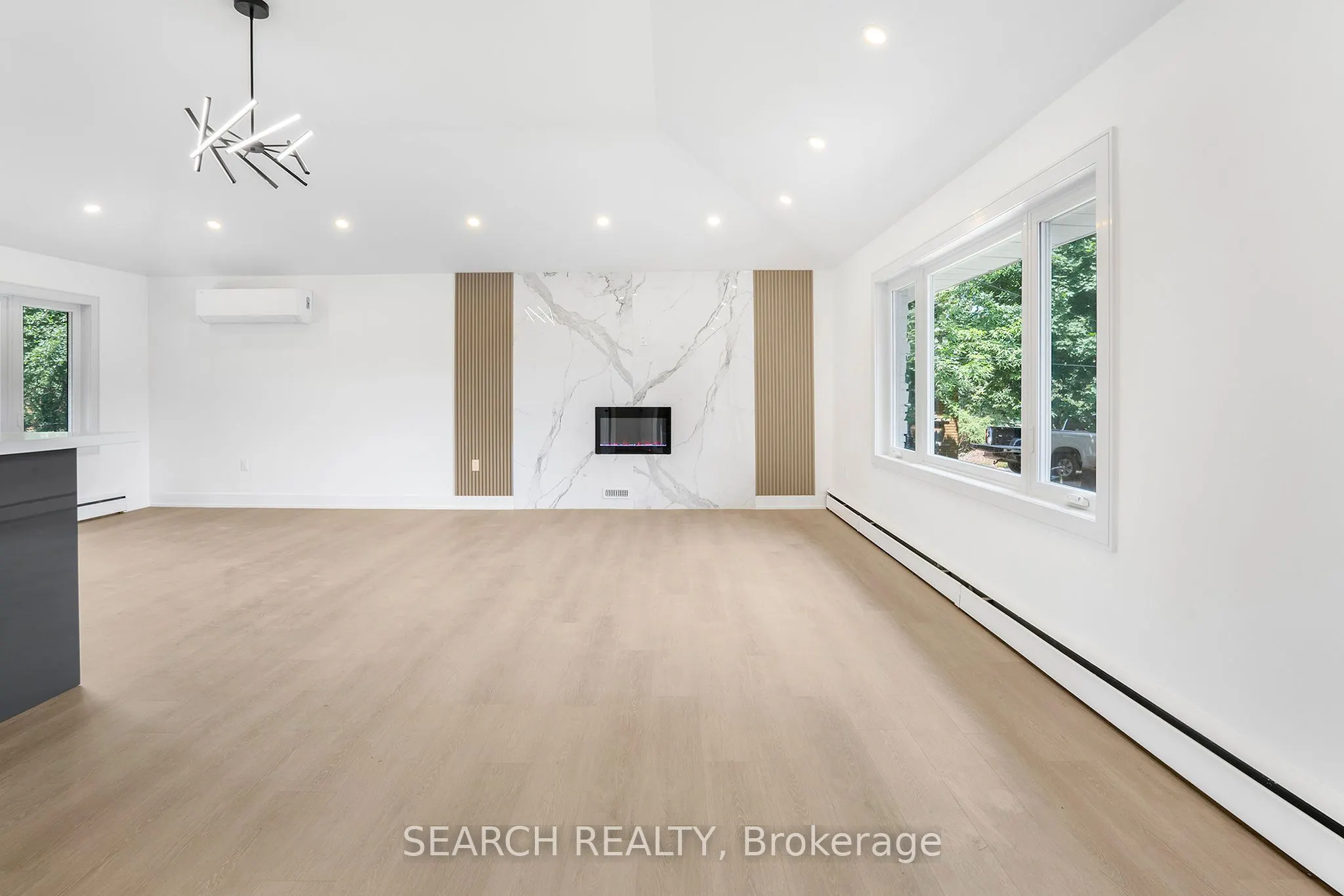 63 Deerhurst Road