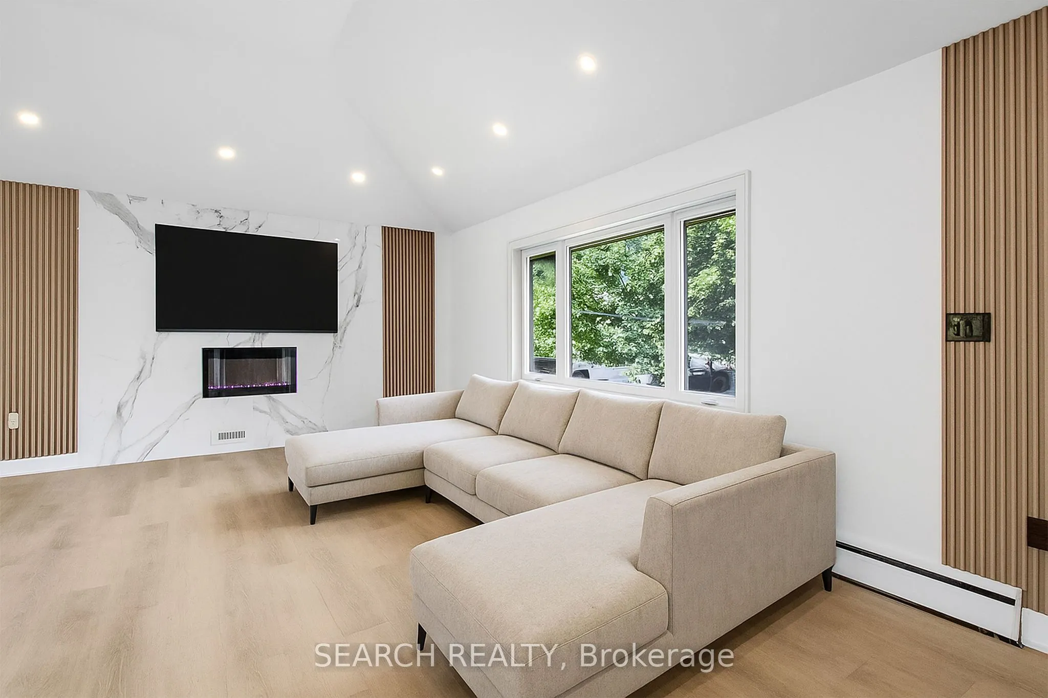 63 Deerhurst Road
