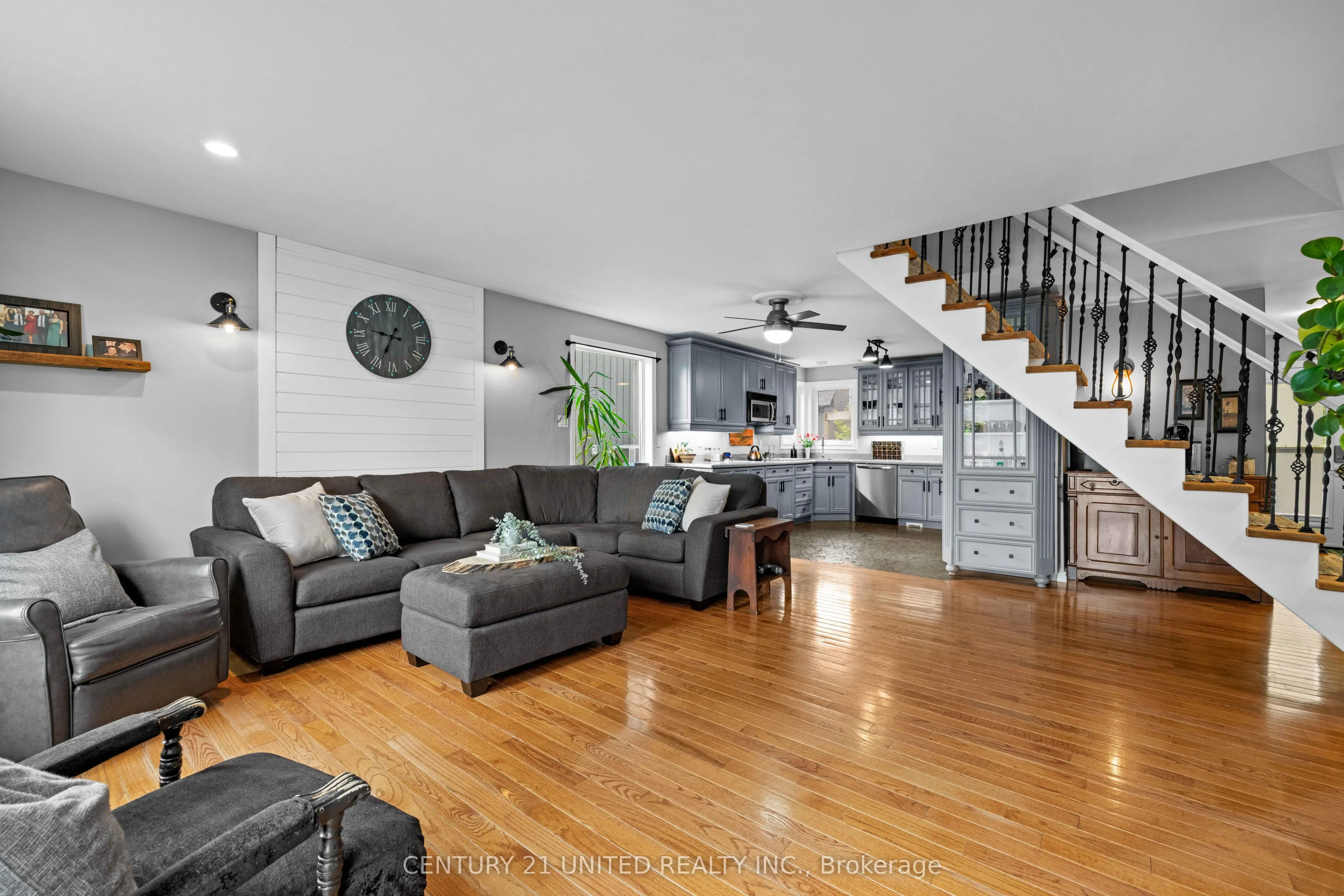 586 Birch Point Road