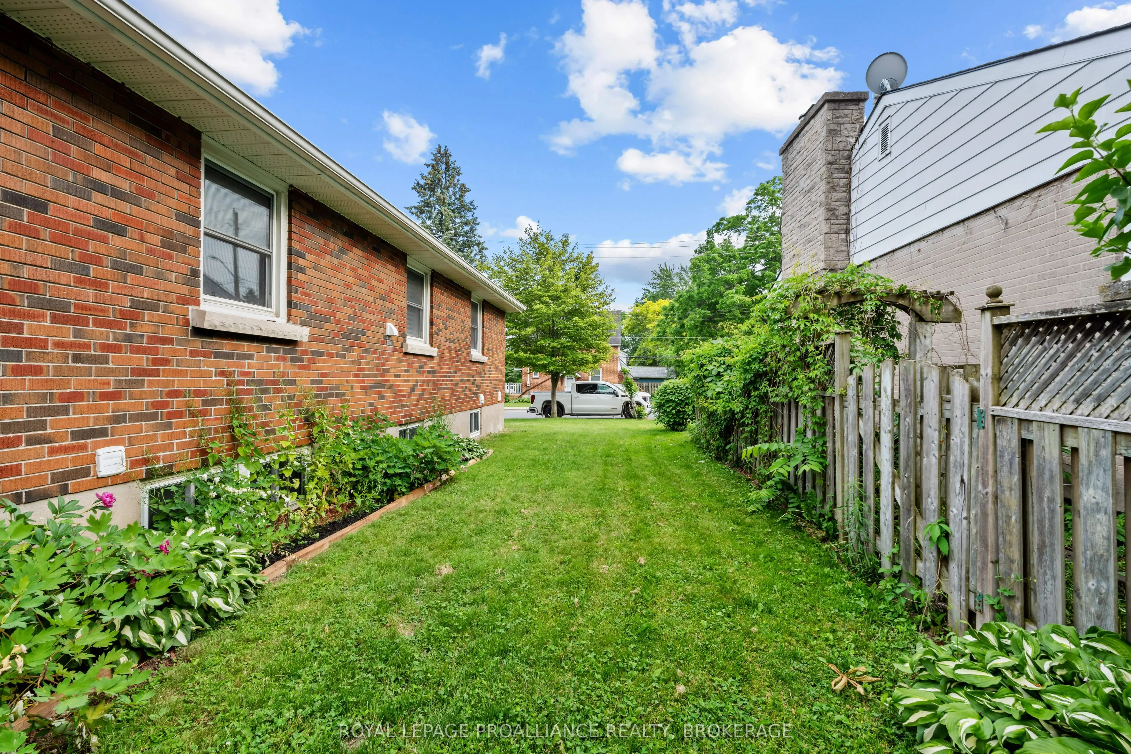 48 Ellerbeck Street