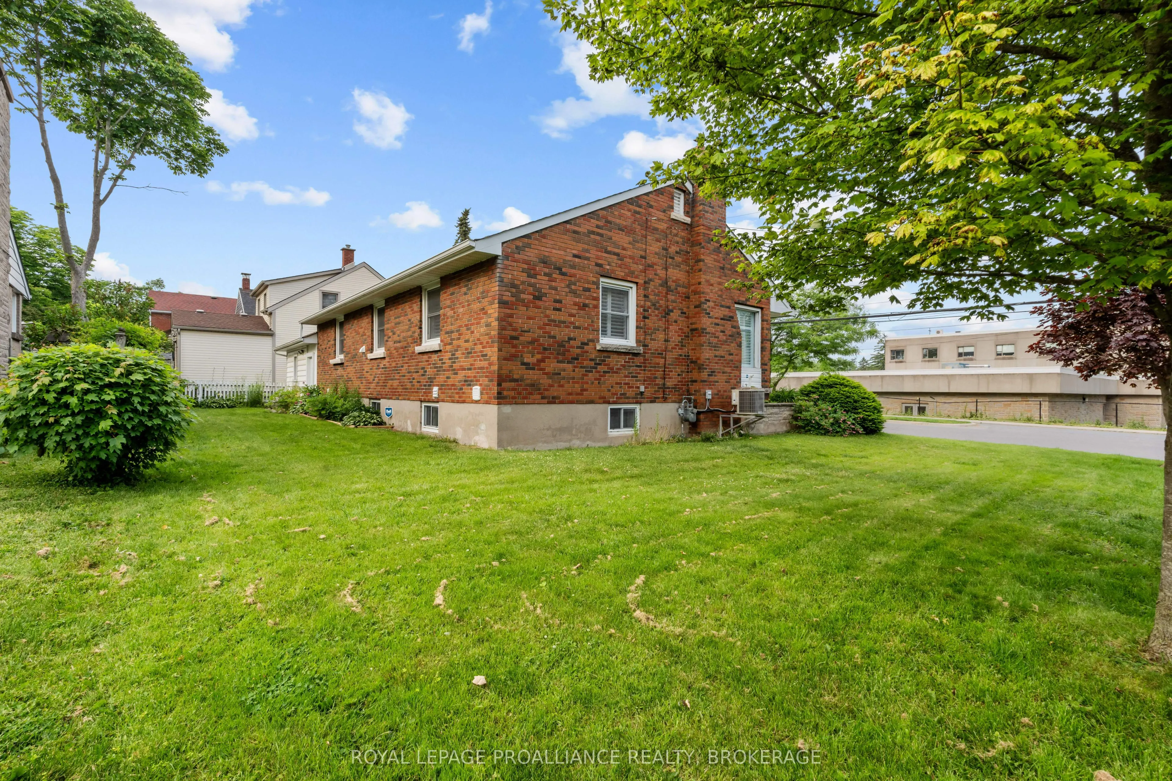 48 Ellerbeck Street