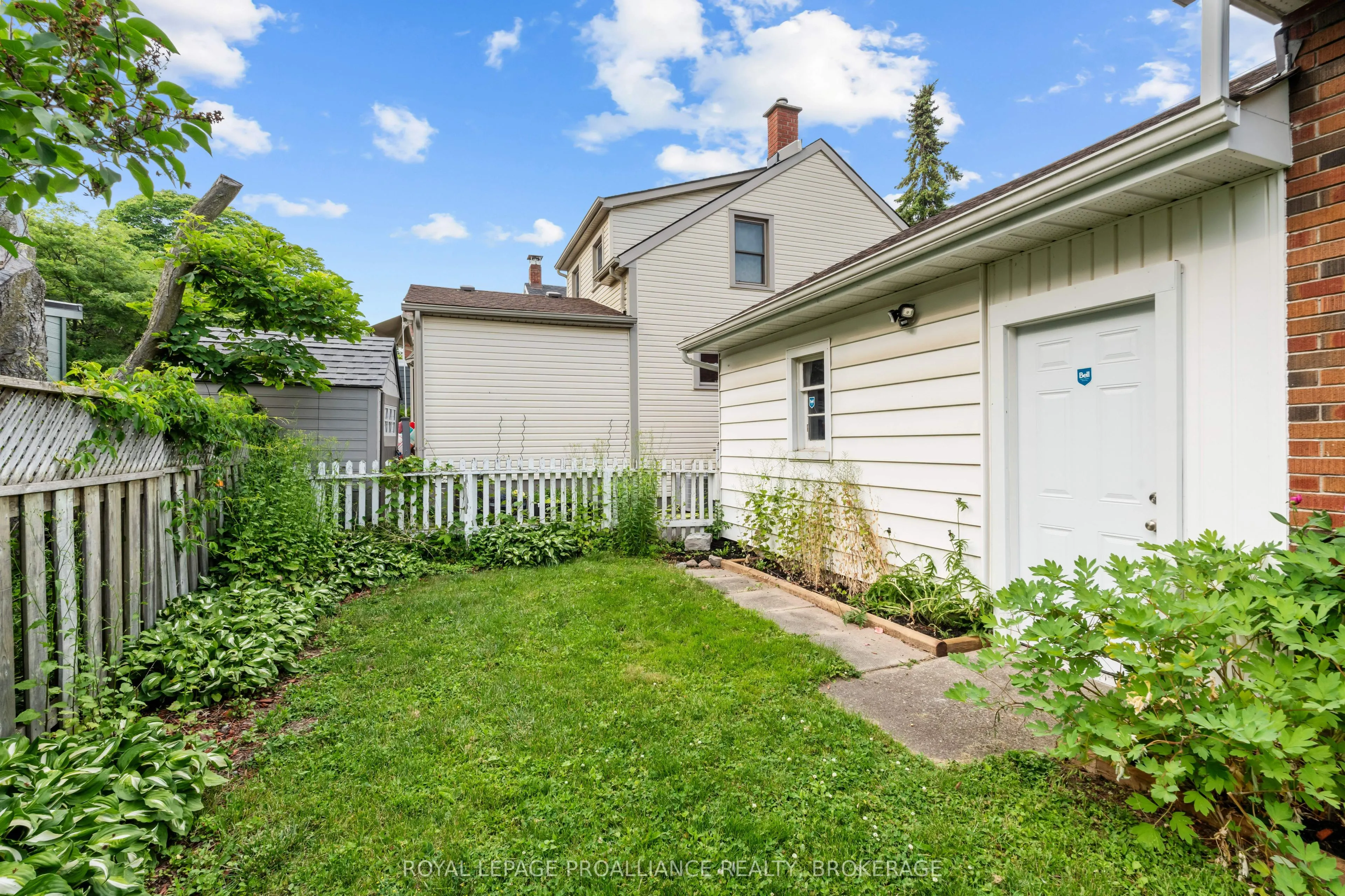 48 Ellerbeck Street