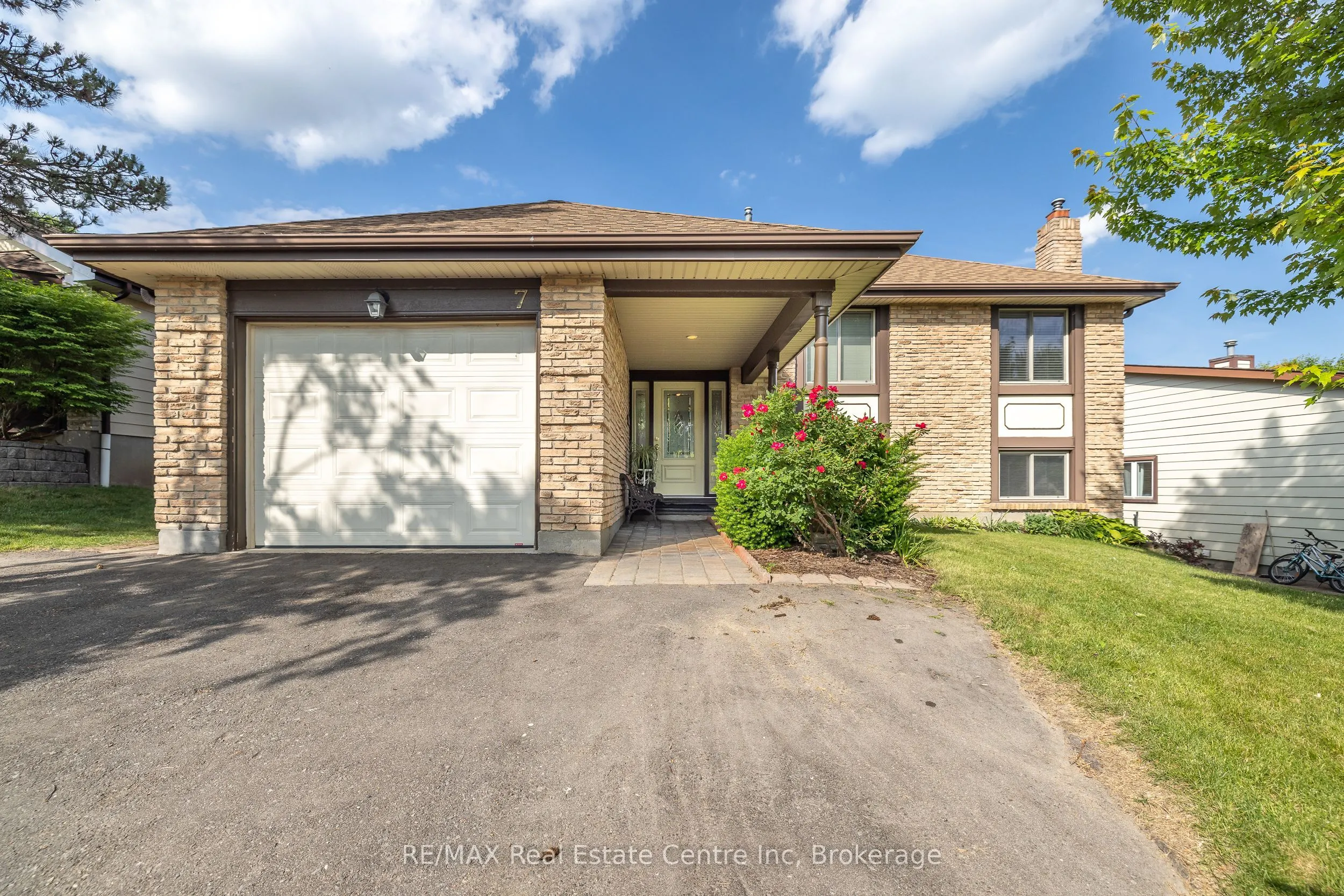 7 Westhill Road
