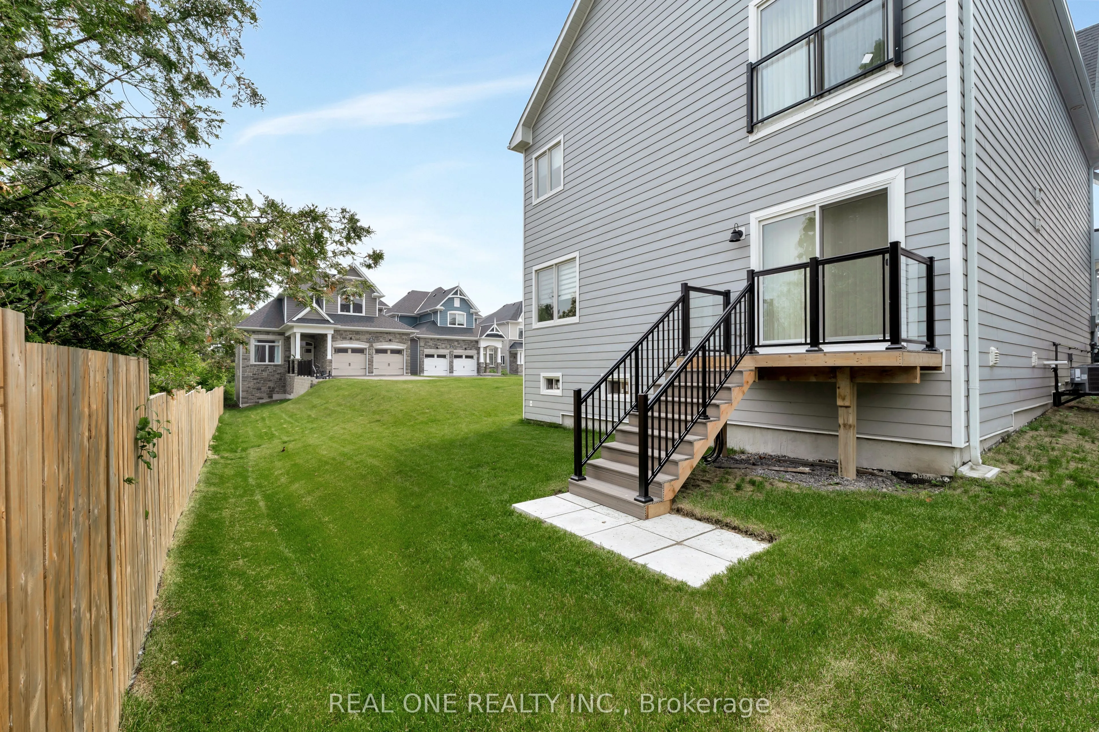14 Twelve Trees Court