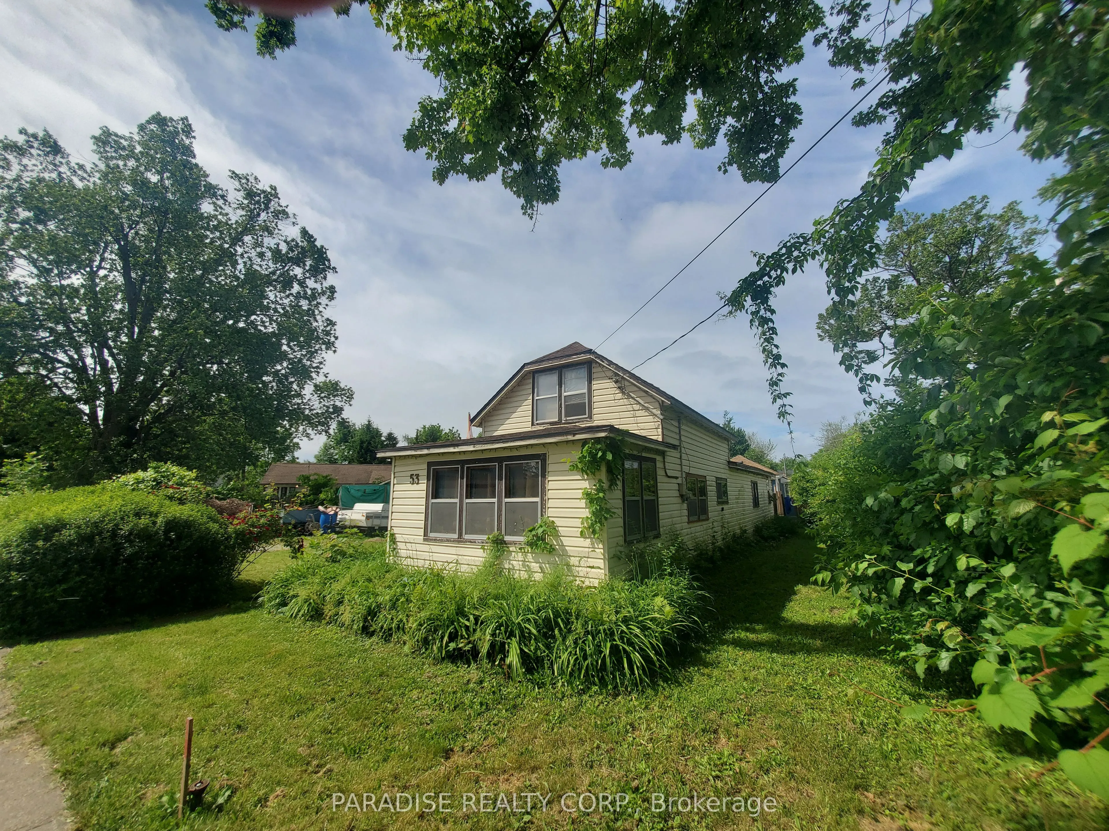 53 Cambridge Road E