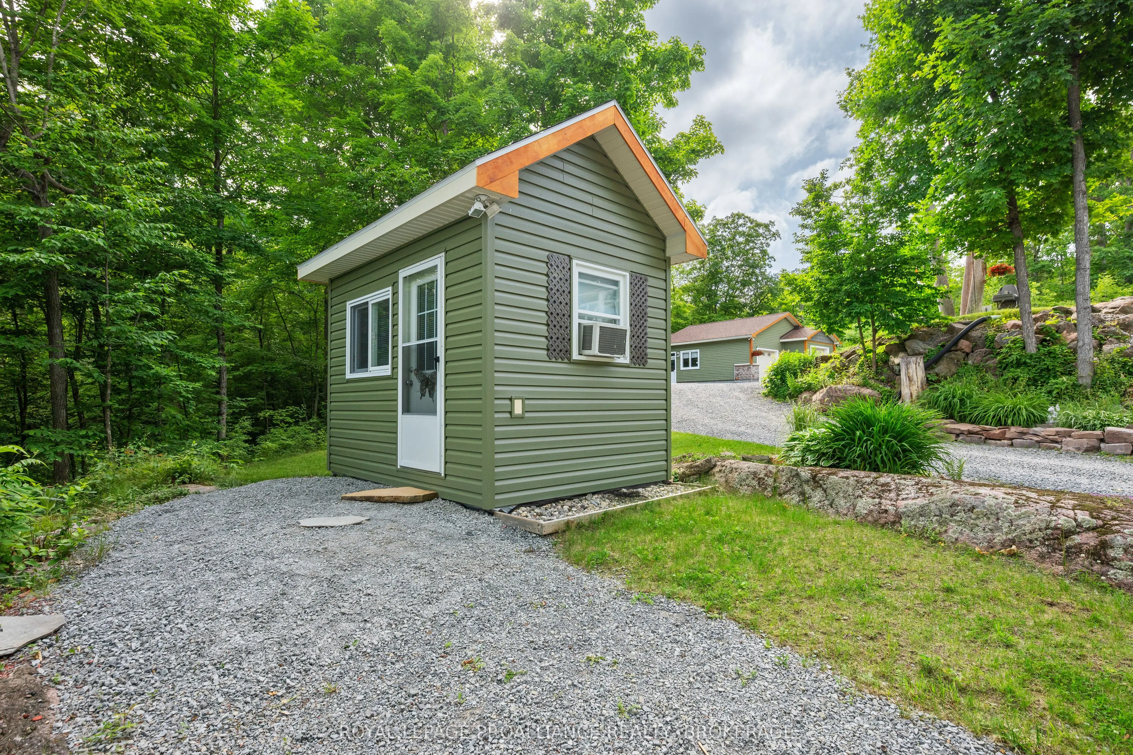 3670B Westport Road