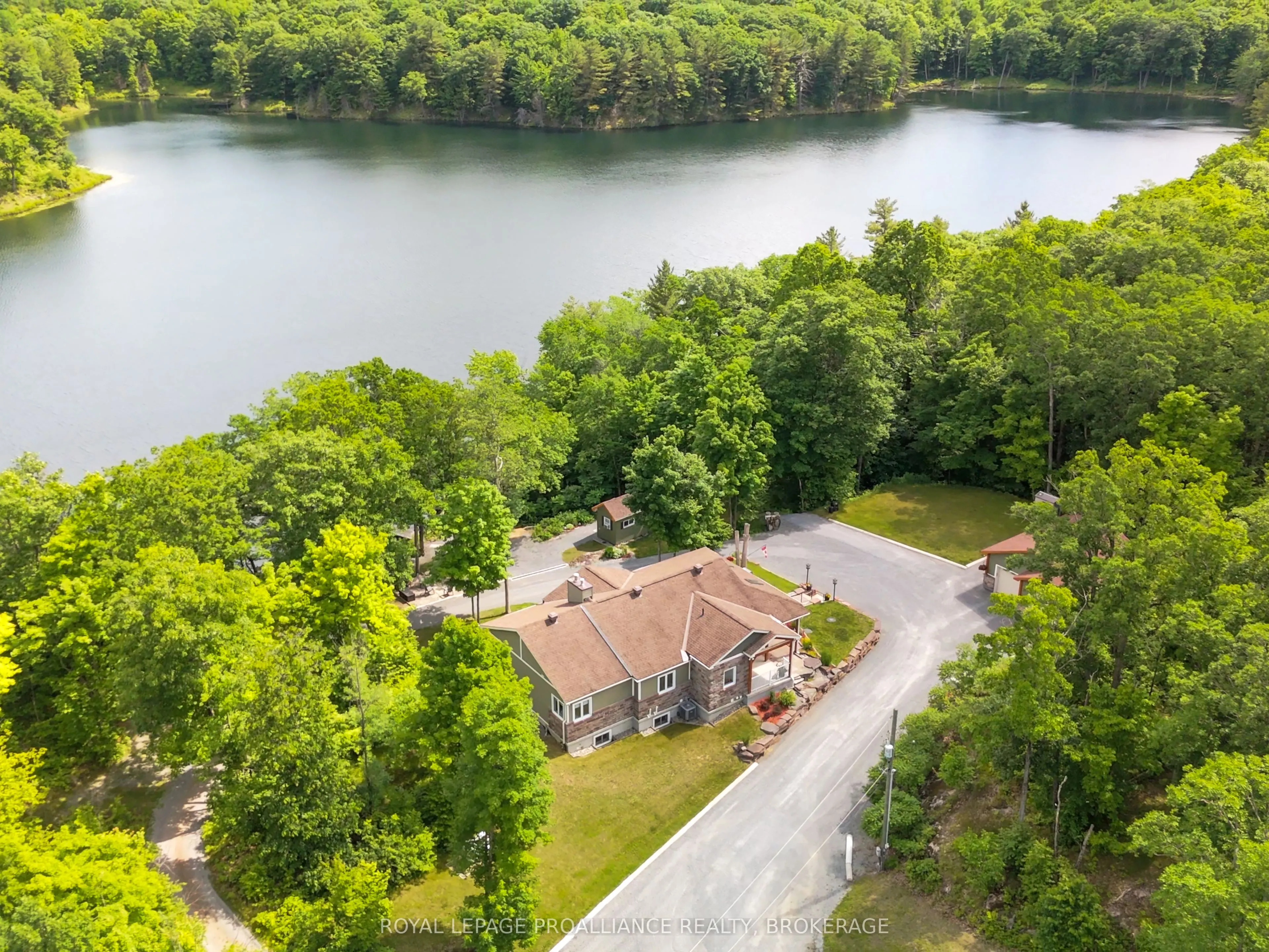 3670B Westport Road