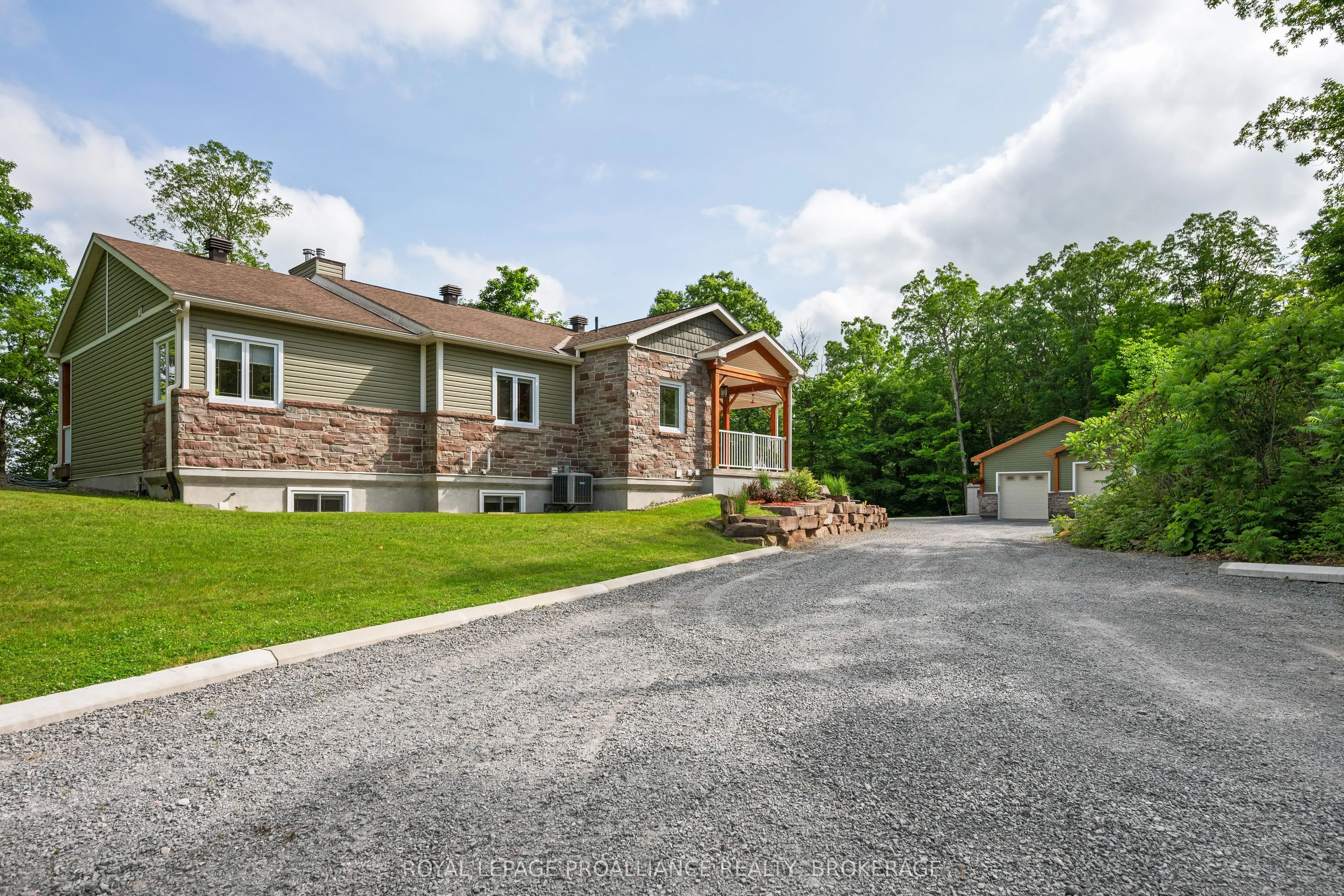 3670B Westport Road
