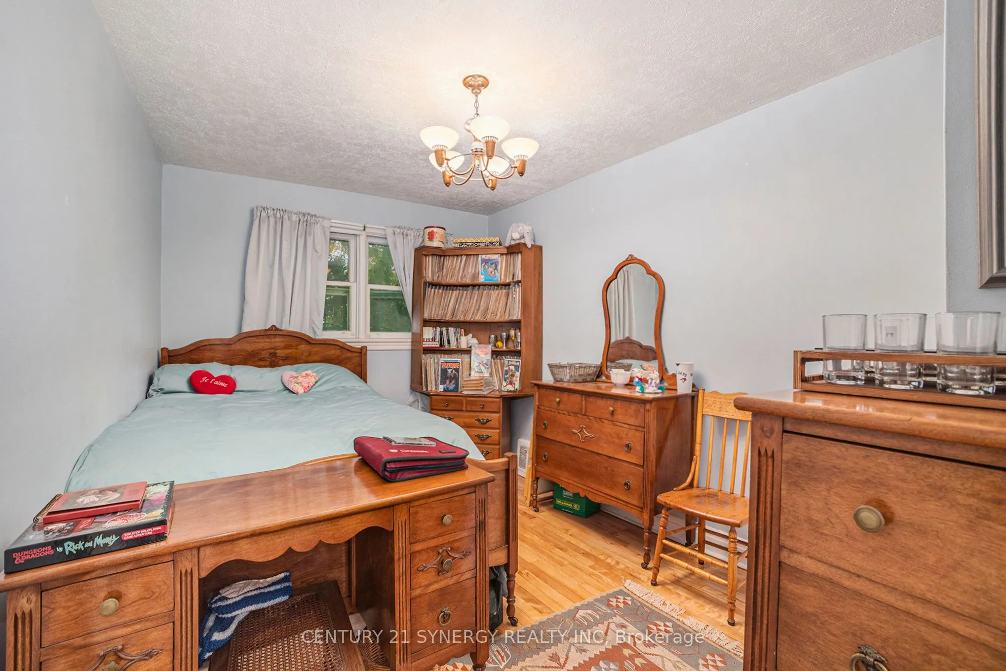 327 Richelieu Avenue