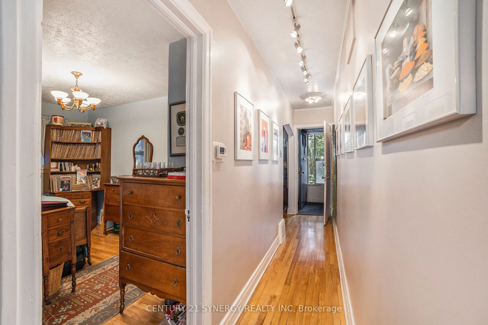 327 Richelieu Avenue