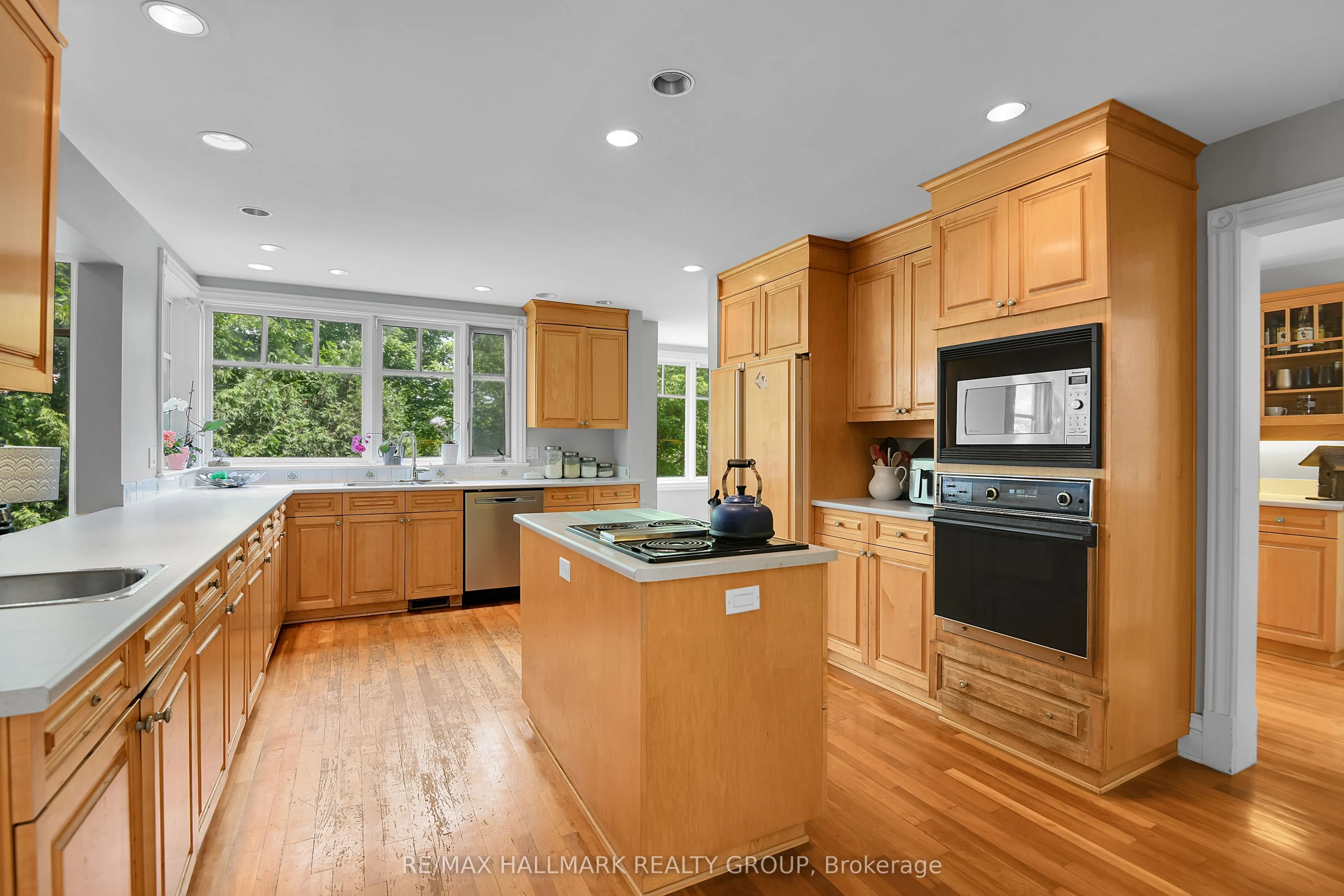 23 DAVIDSON Drive