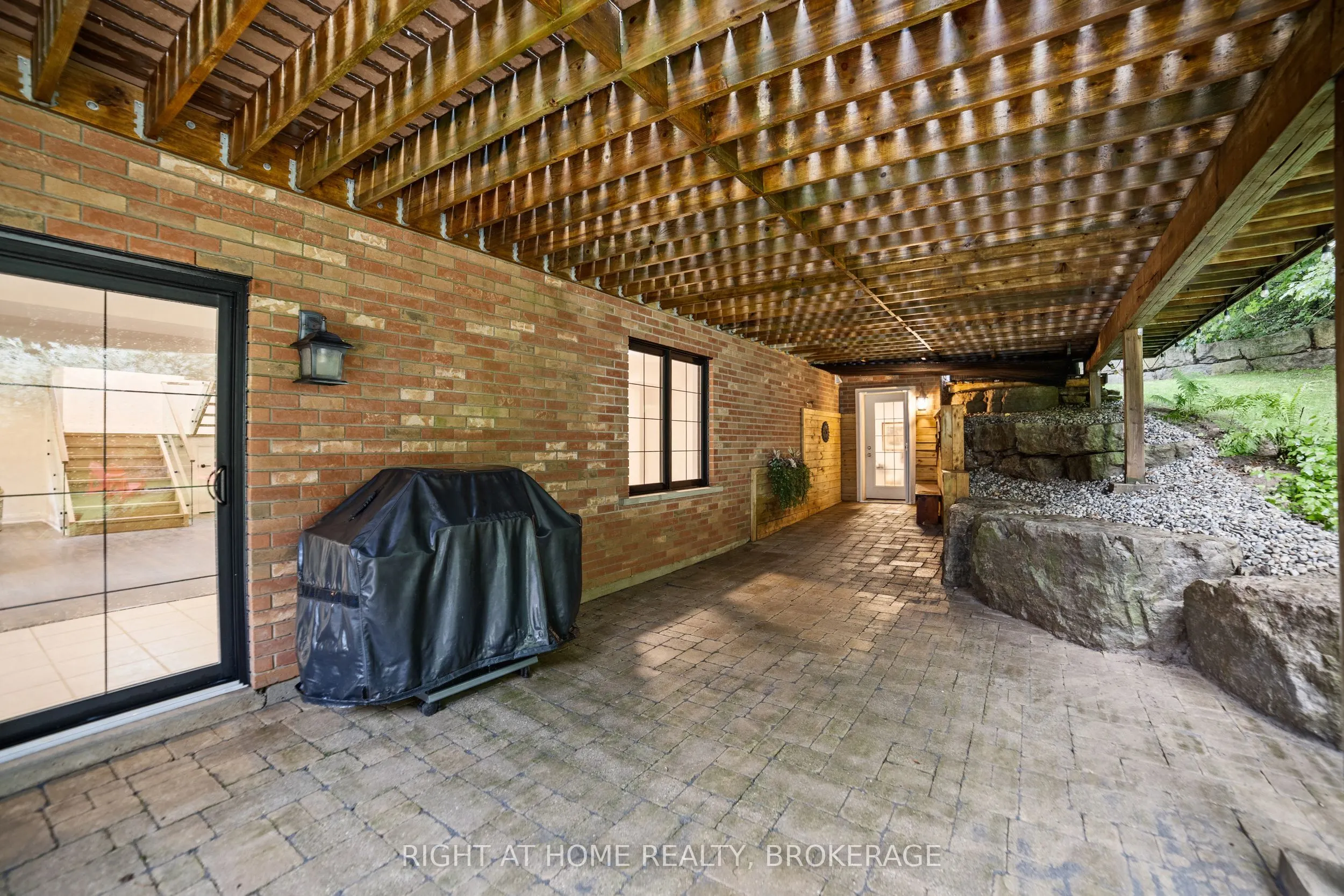 515 Hamilton Drive