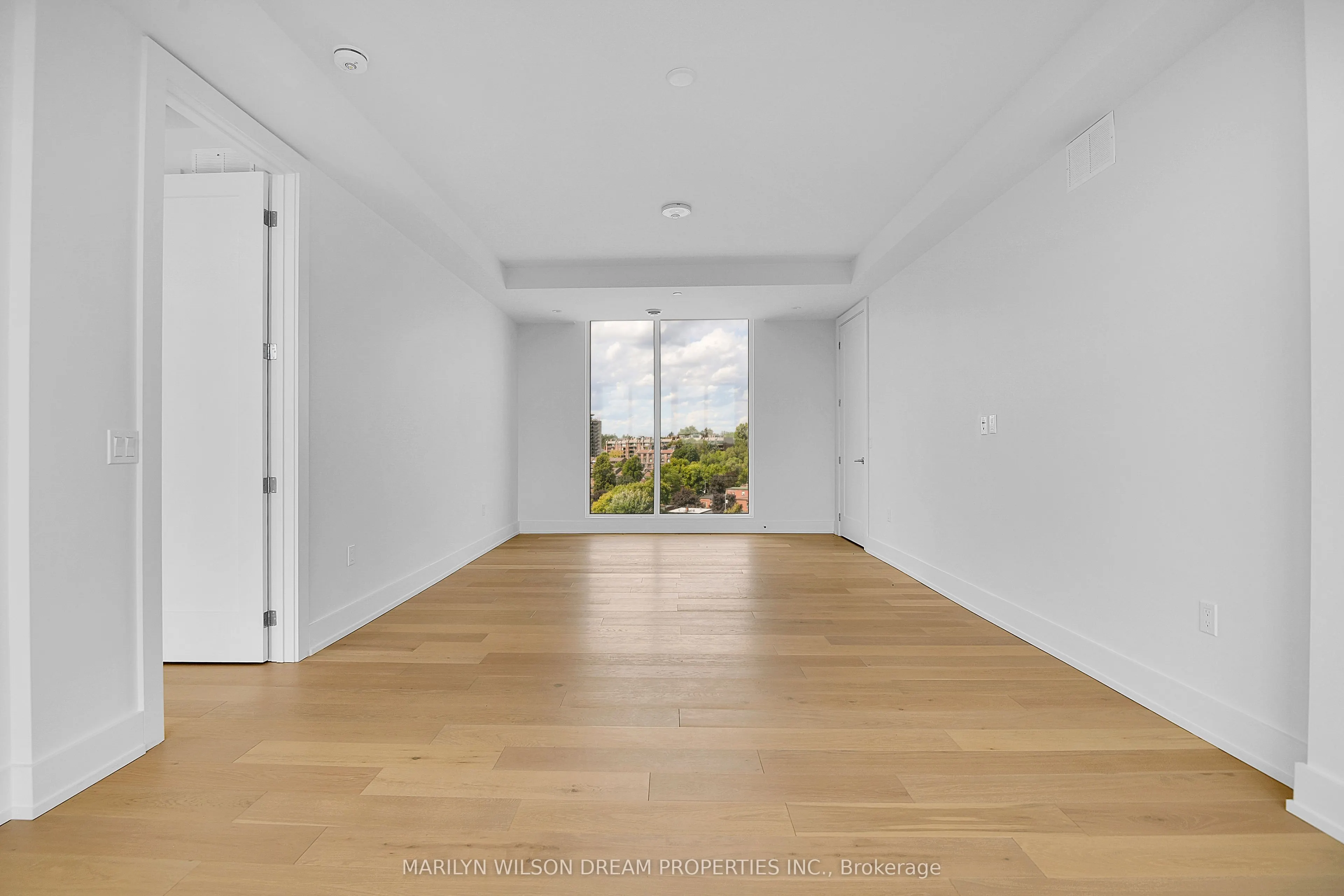 135 Barrette Street, #PH3