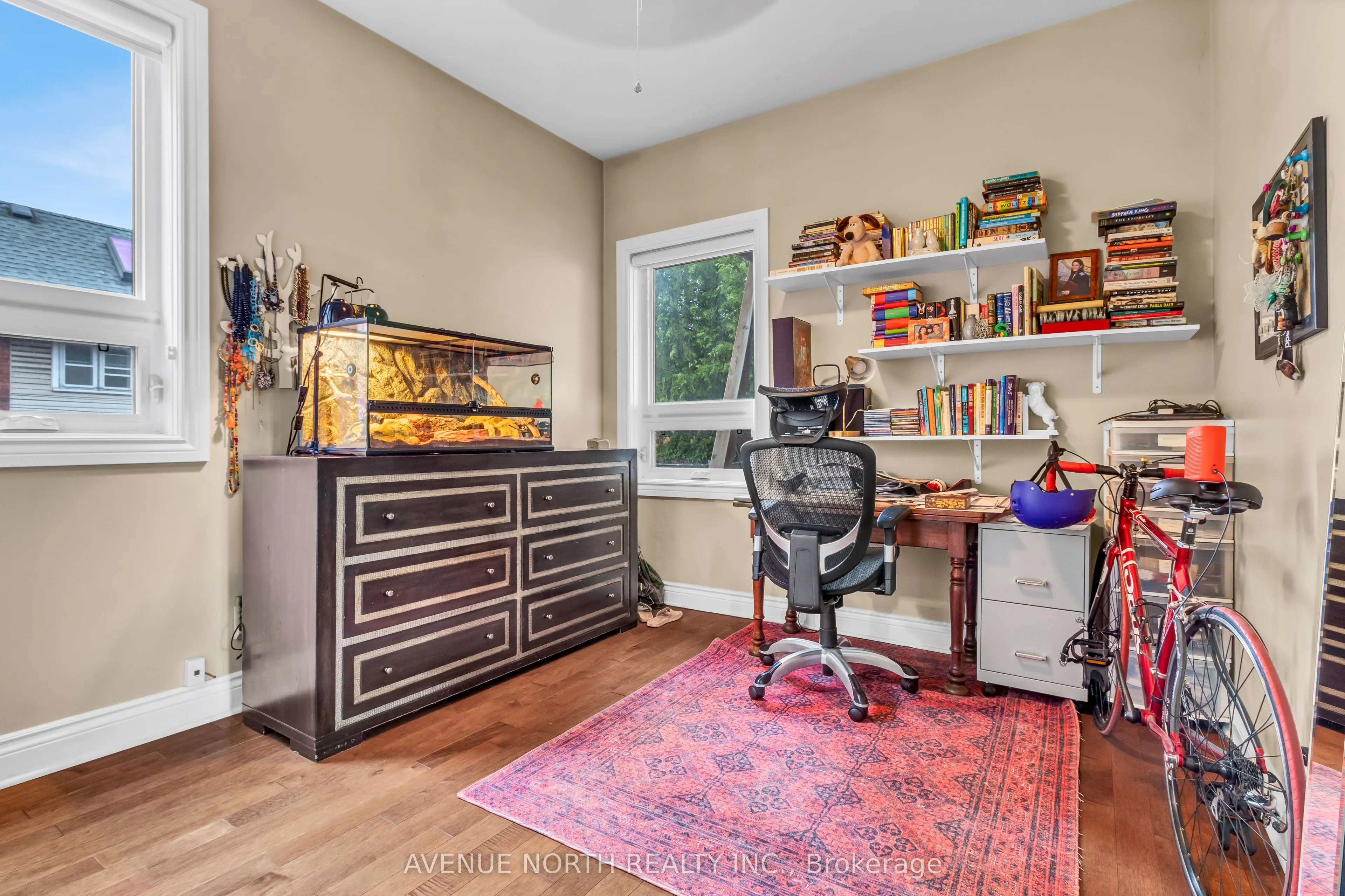 871 Somerset Street W, #1