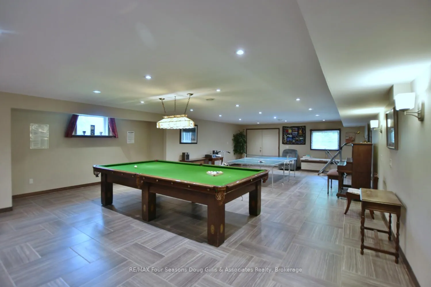 135 Algonquin Drive