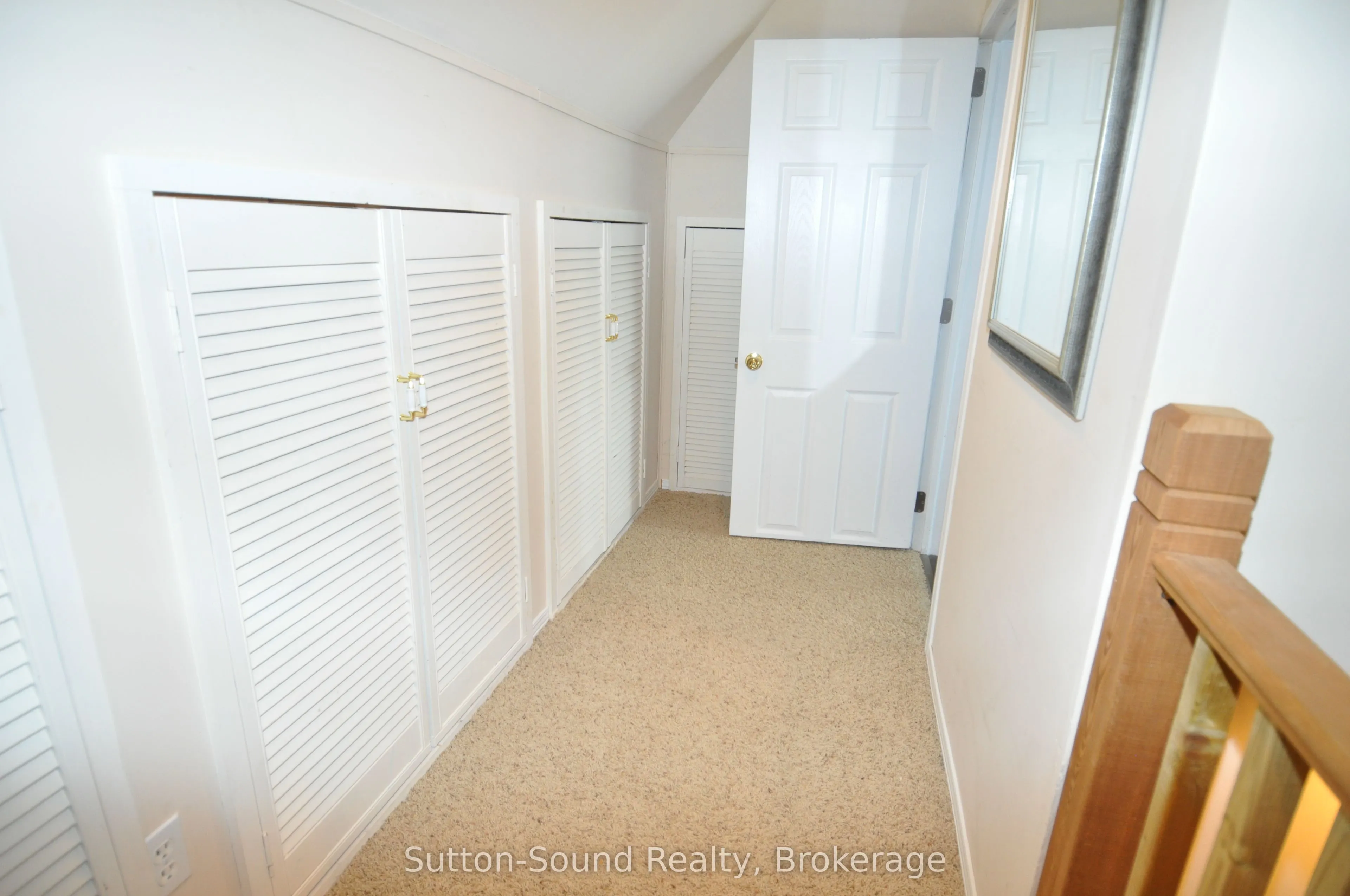 534 17th Street W