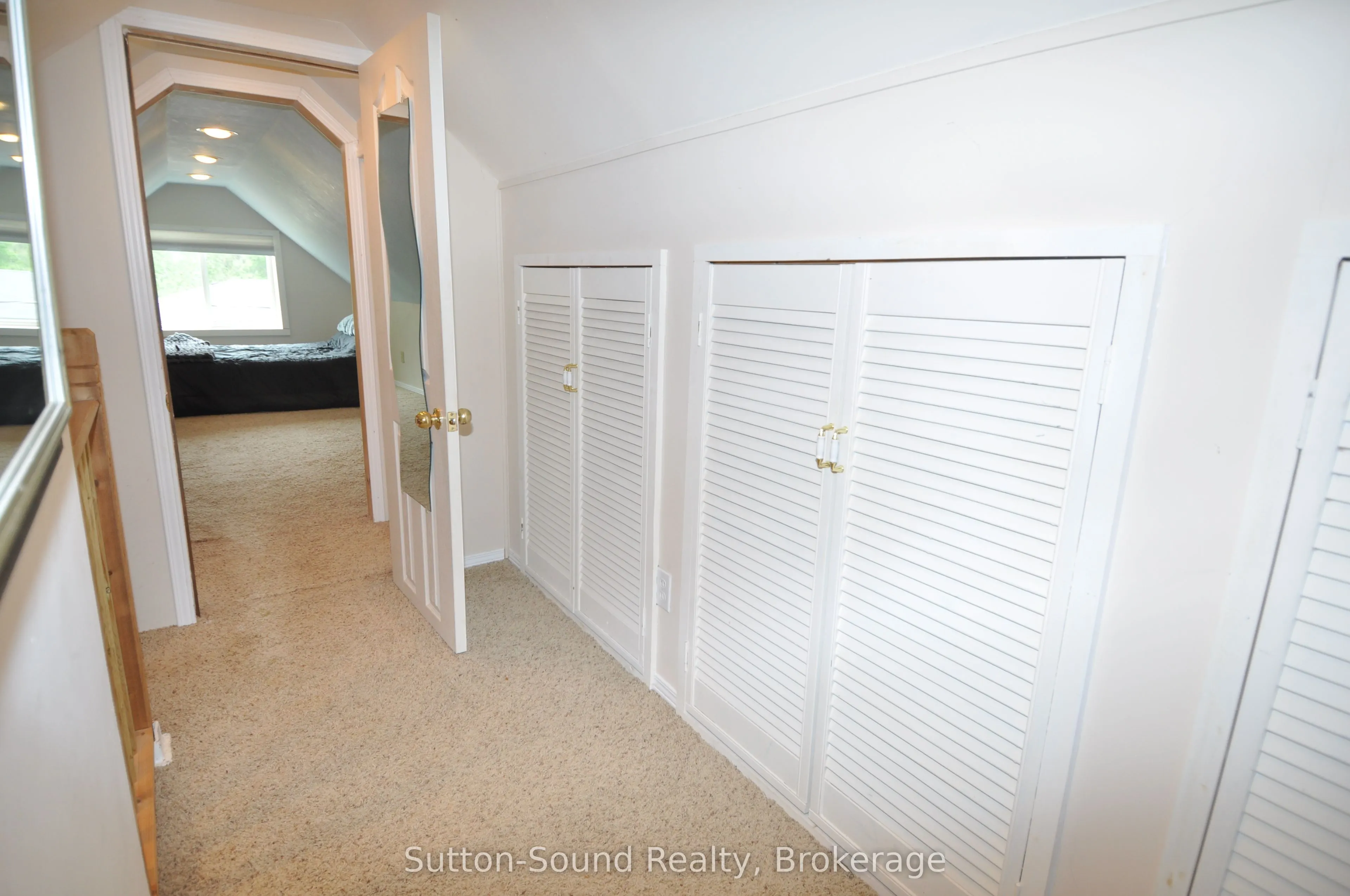 534 17th Street W