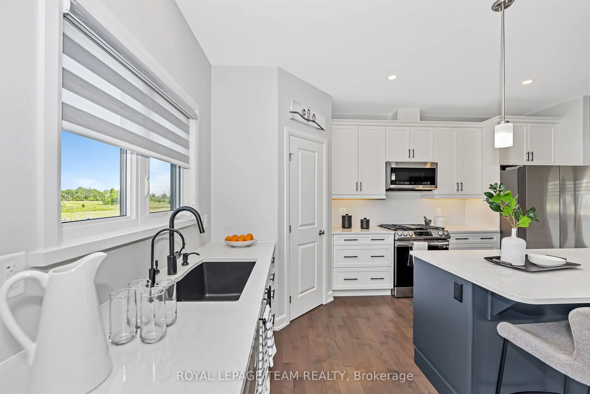 17 Isobel McEwan Street