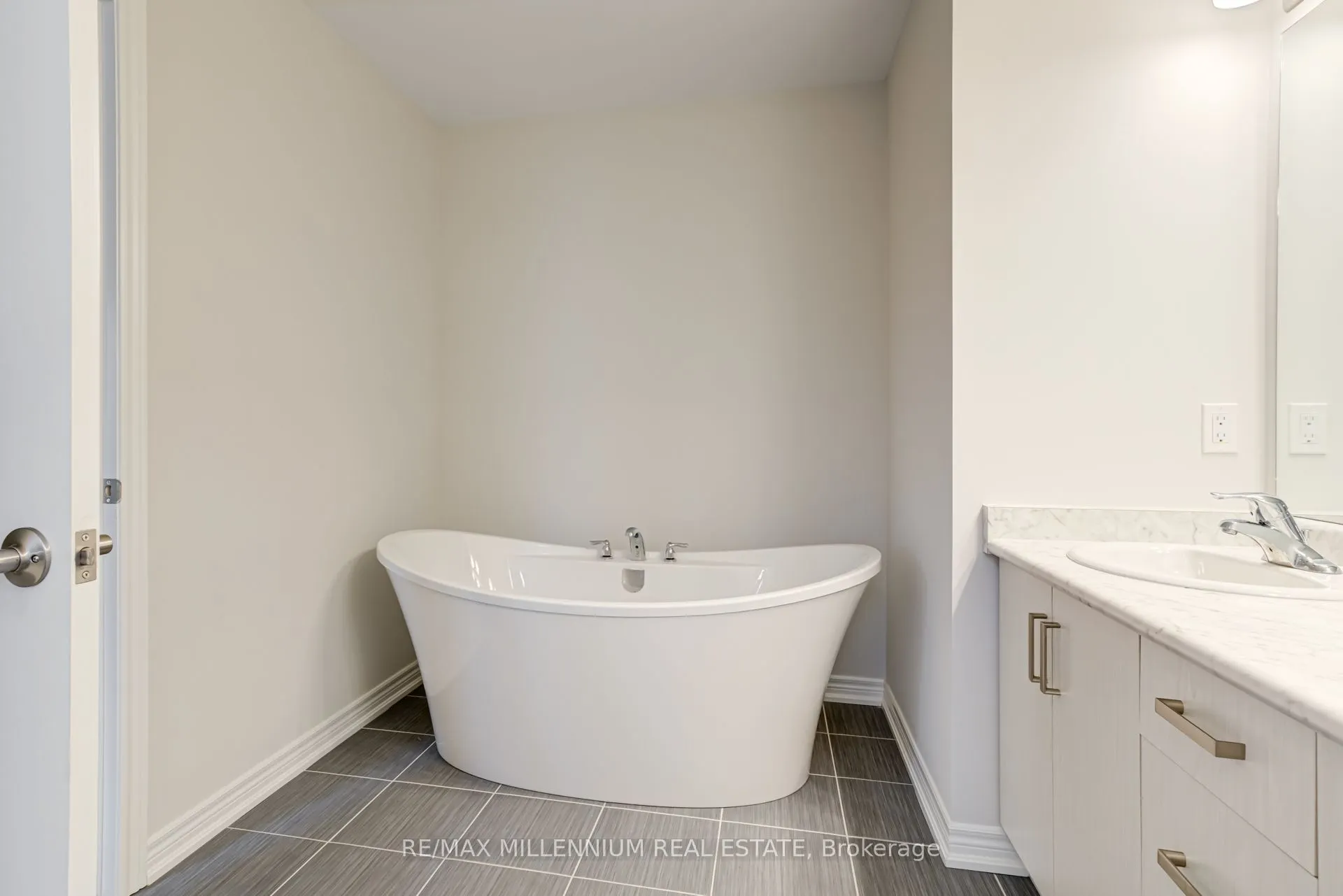 3651 Allen Trail