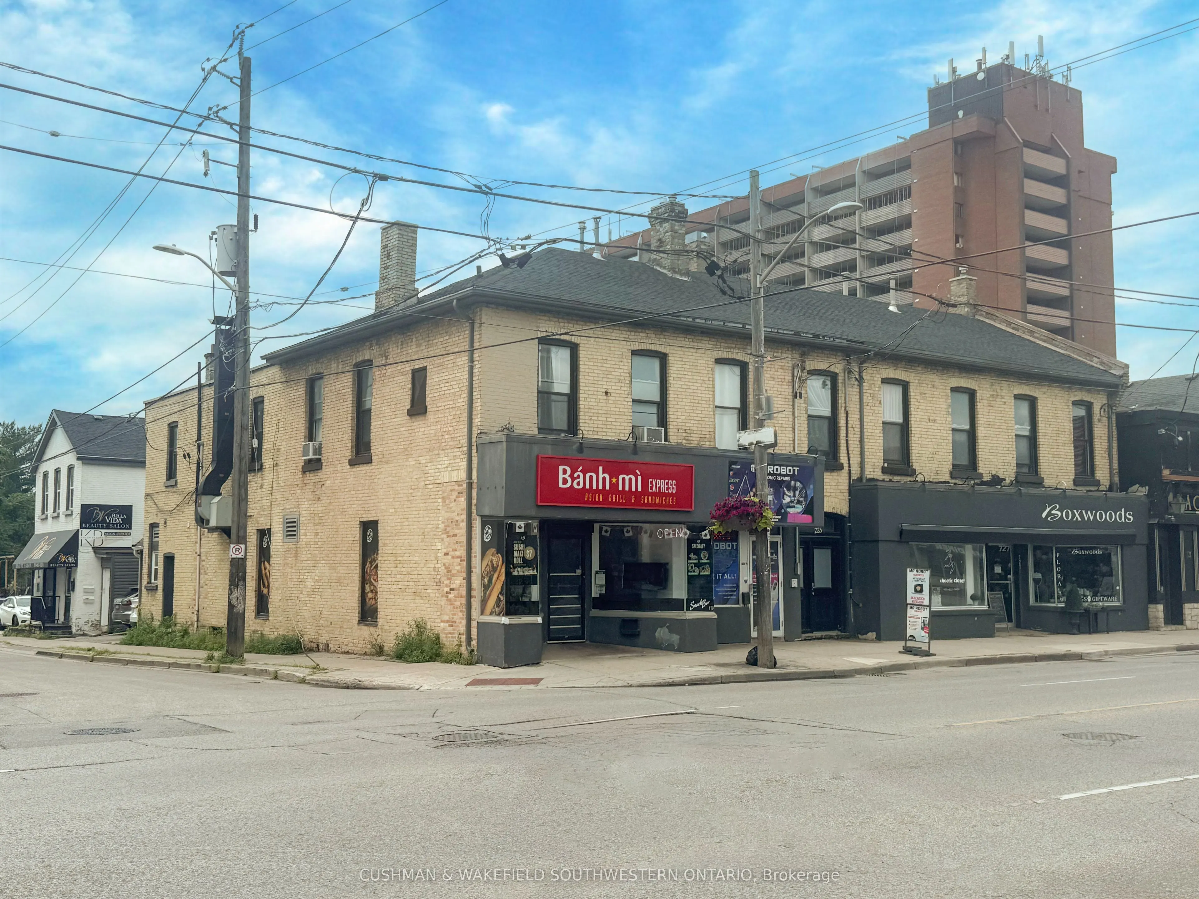 723-727 Richmond Street