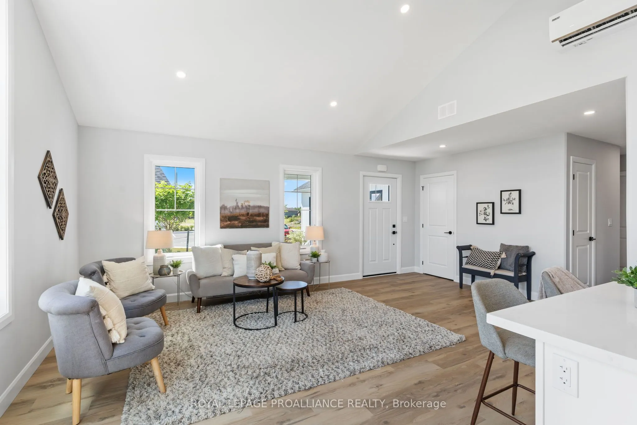 14 Meadowcreek Drive, #304
