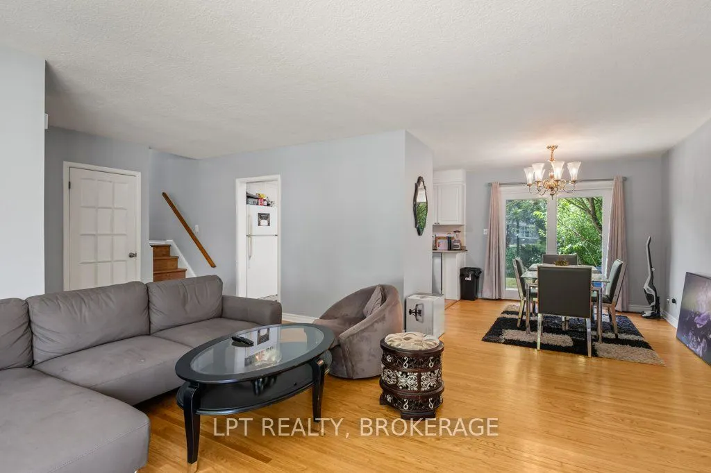 14 Herchmer Crescent