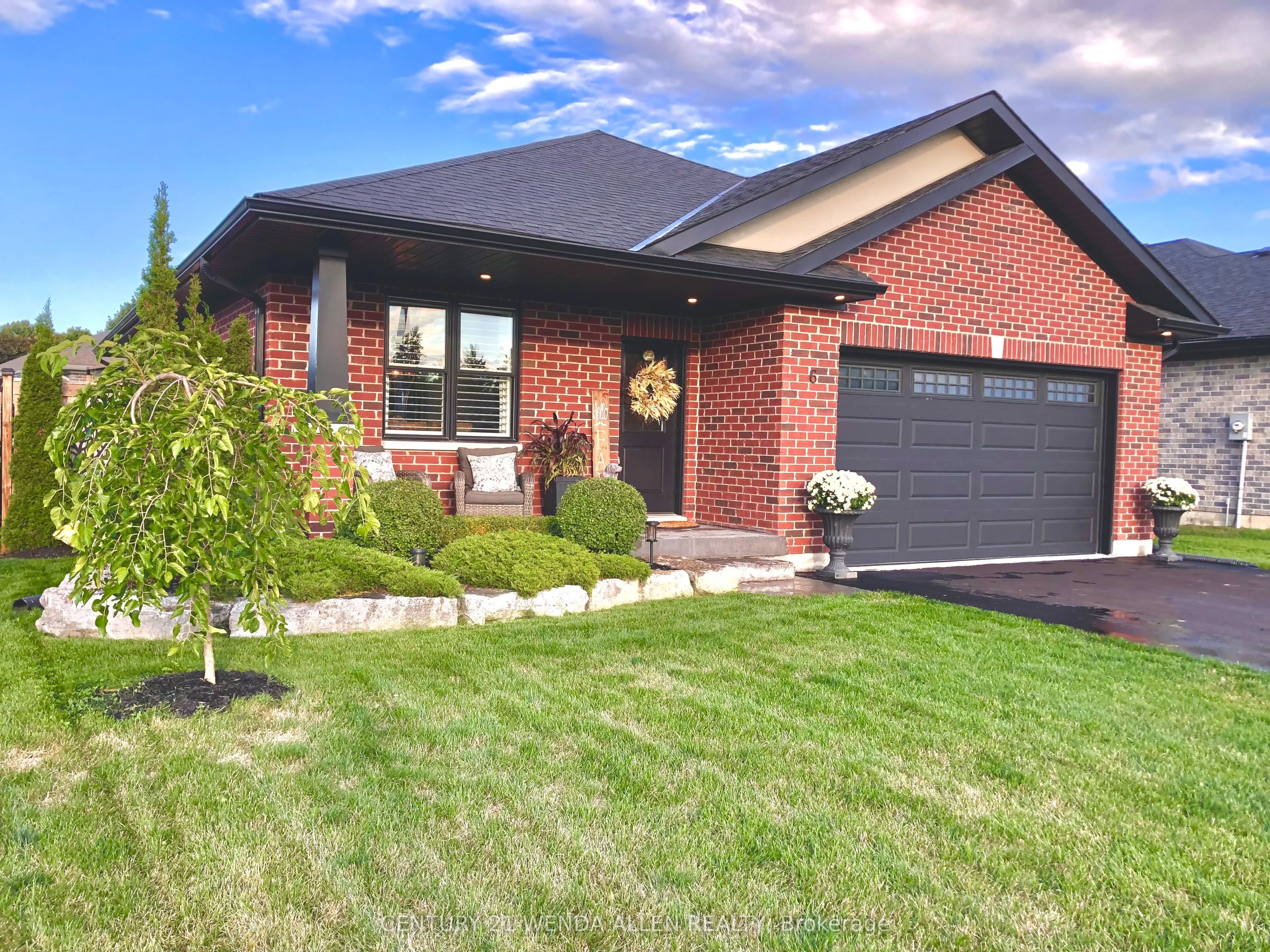 6 Carrick Street
