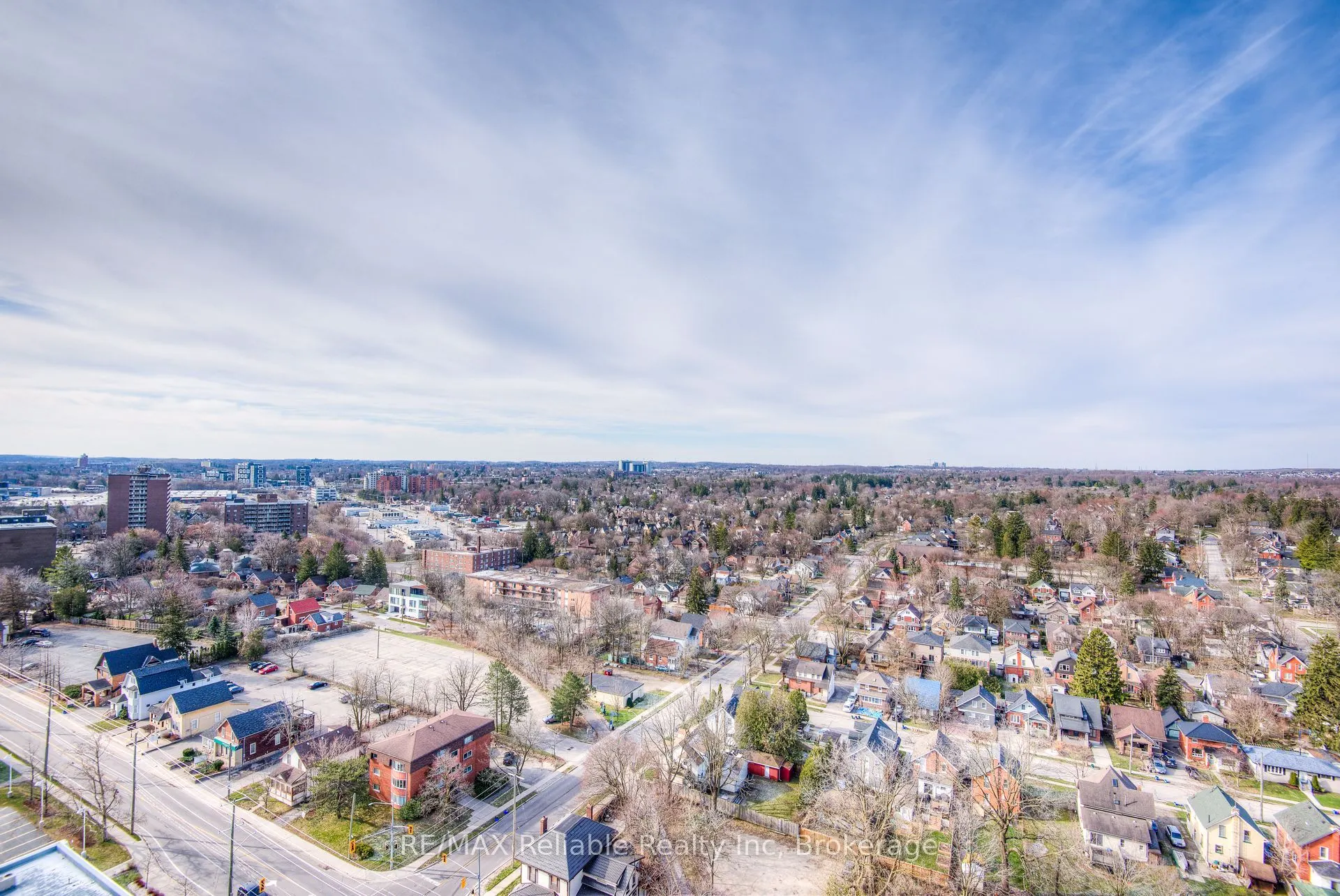 155 Caroline Street S, #1706
