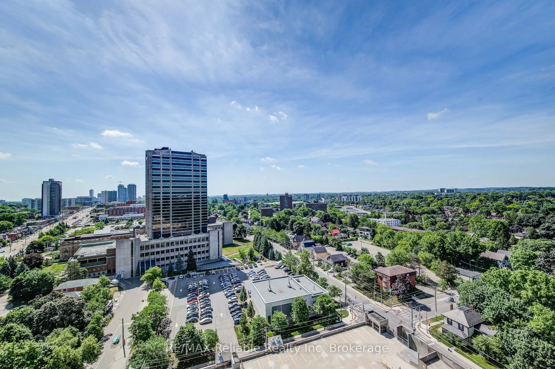 155 Caroline Street S, #1706