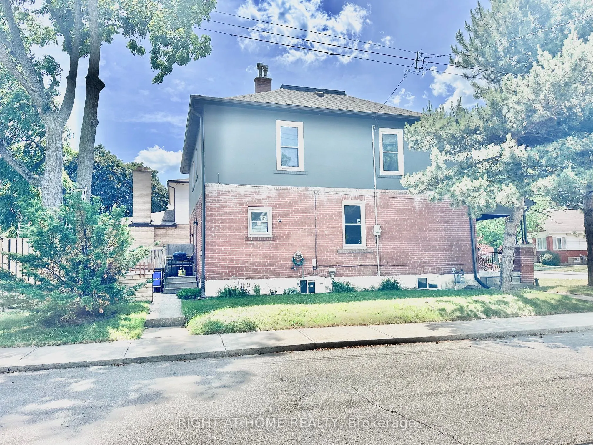 215 Rosewood Road