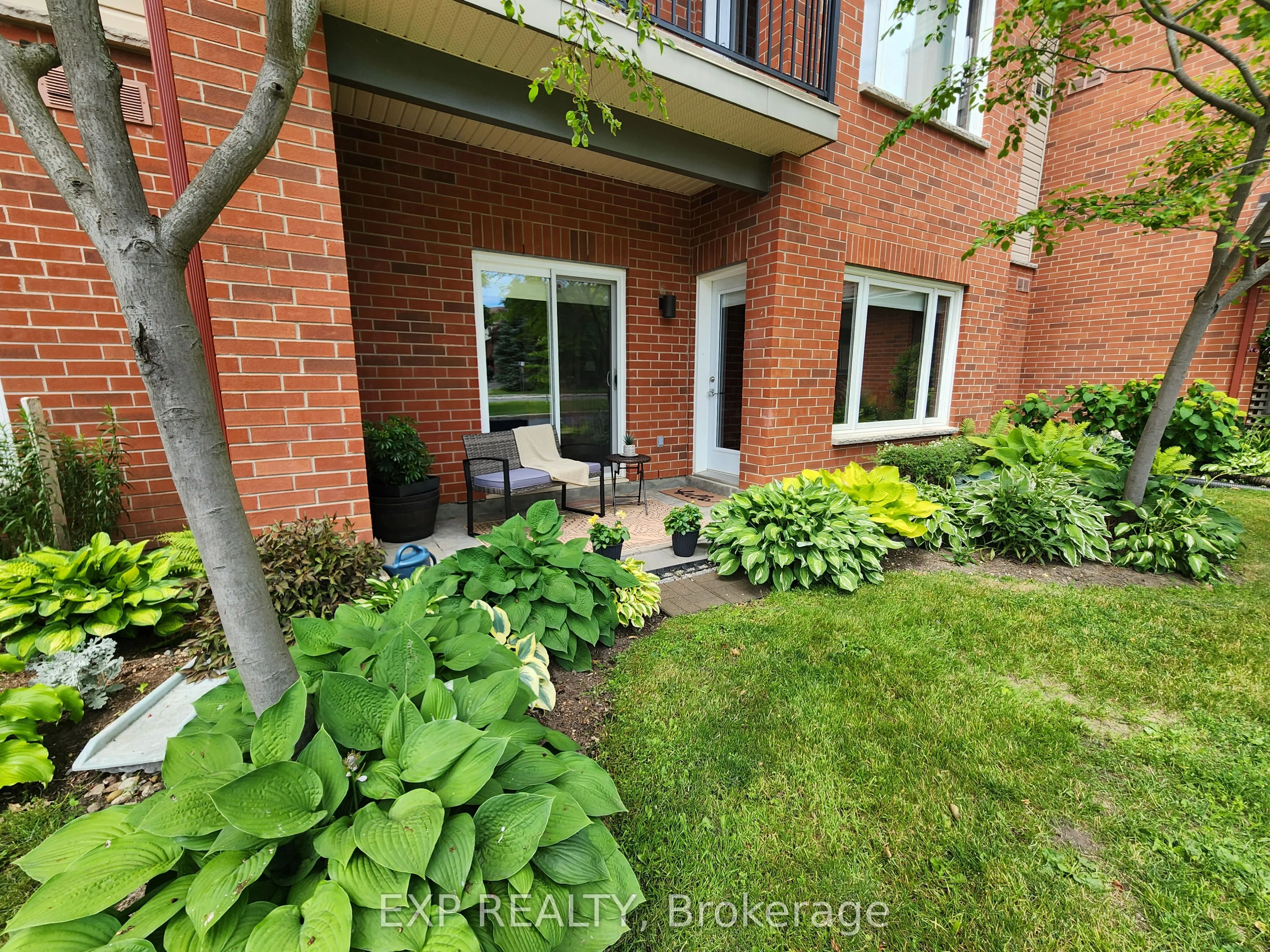 100 Jamieson Street, #103