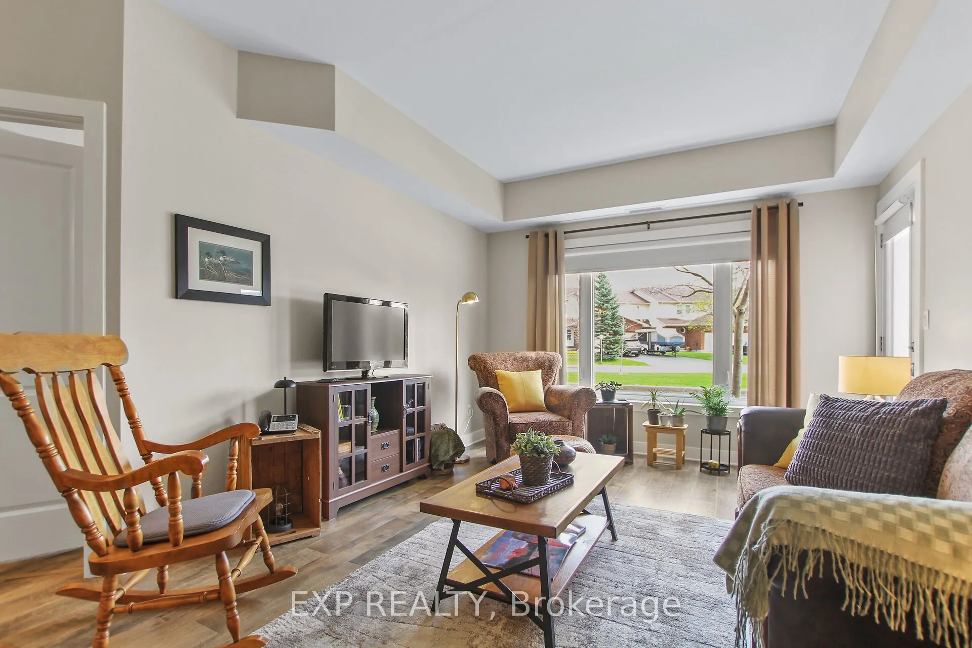 100 Jamieson Street, #103