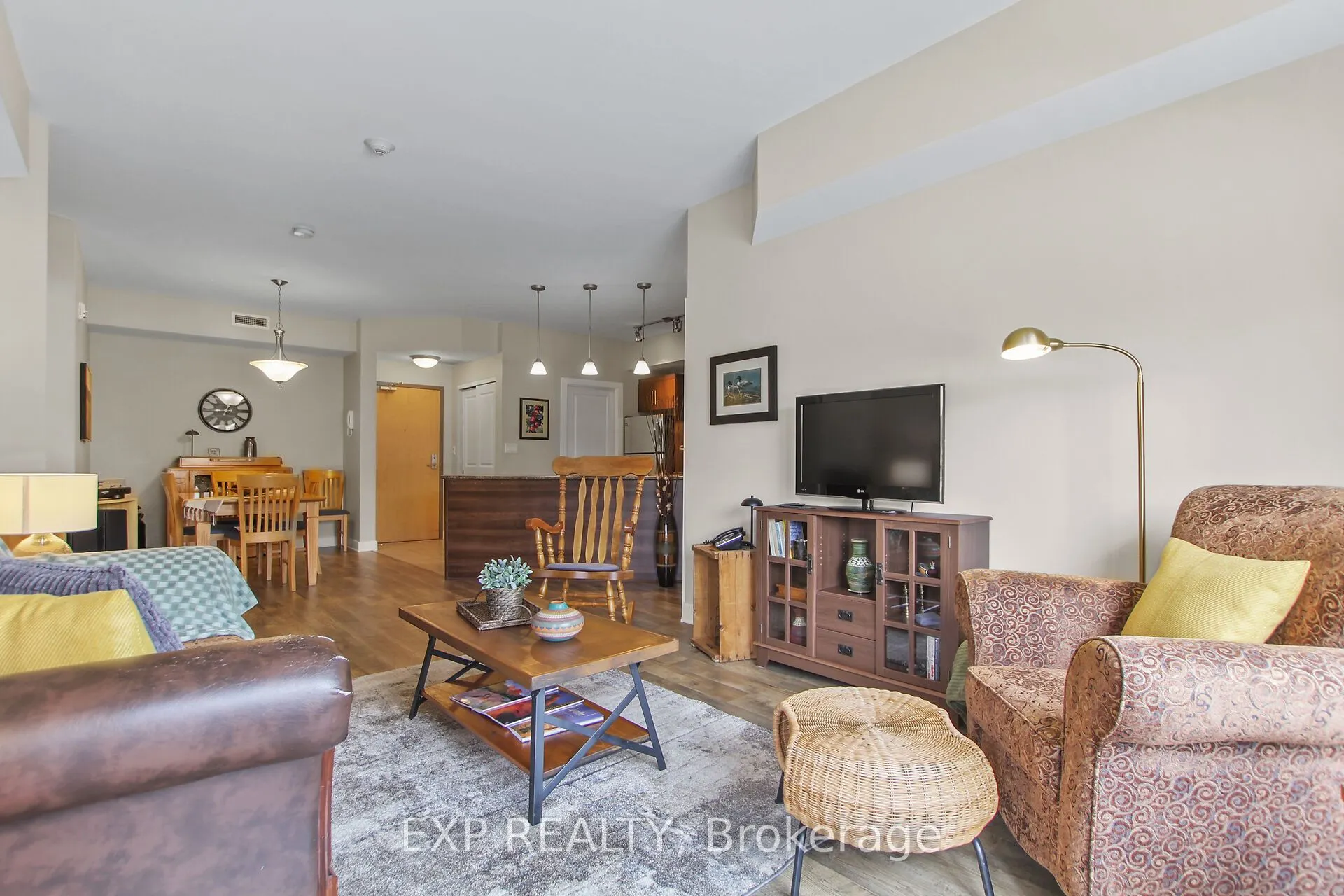 100 Jamieson Street, #103