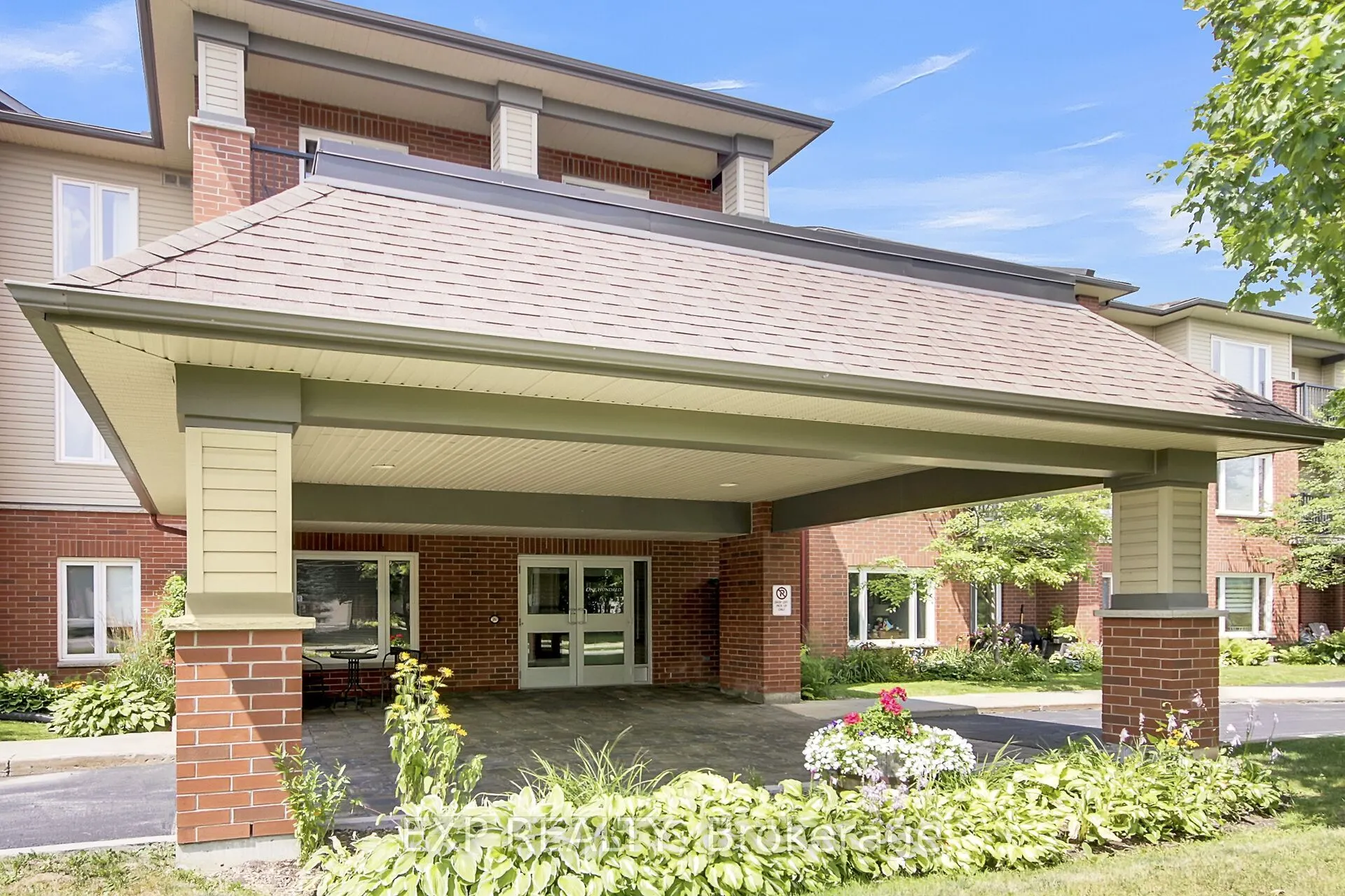 100 Jamieson Street, #103
