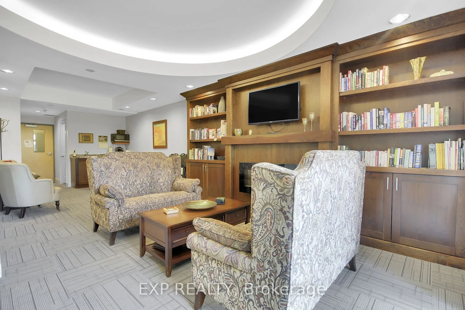 100 Jamieson Street, #103