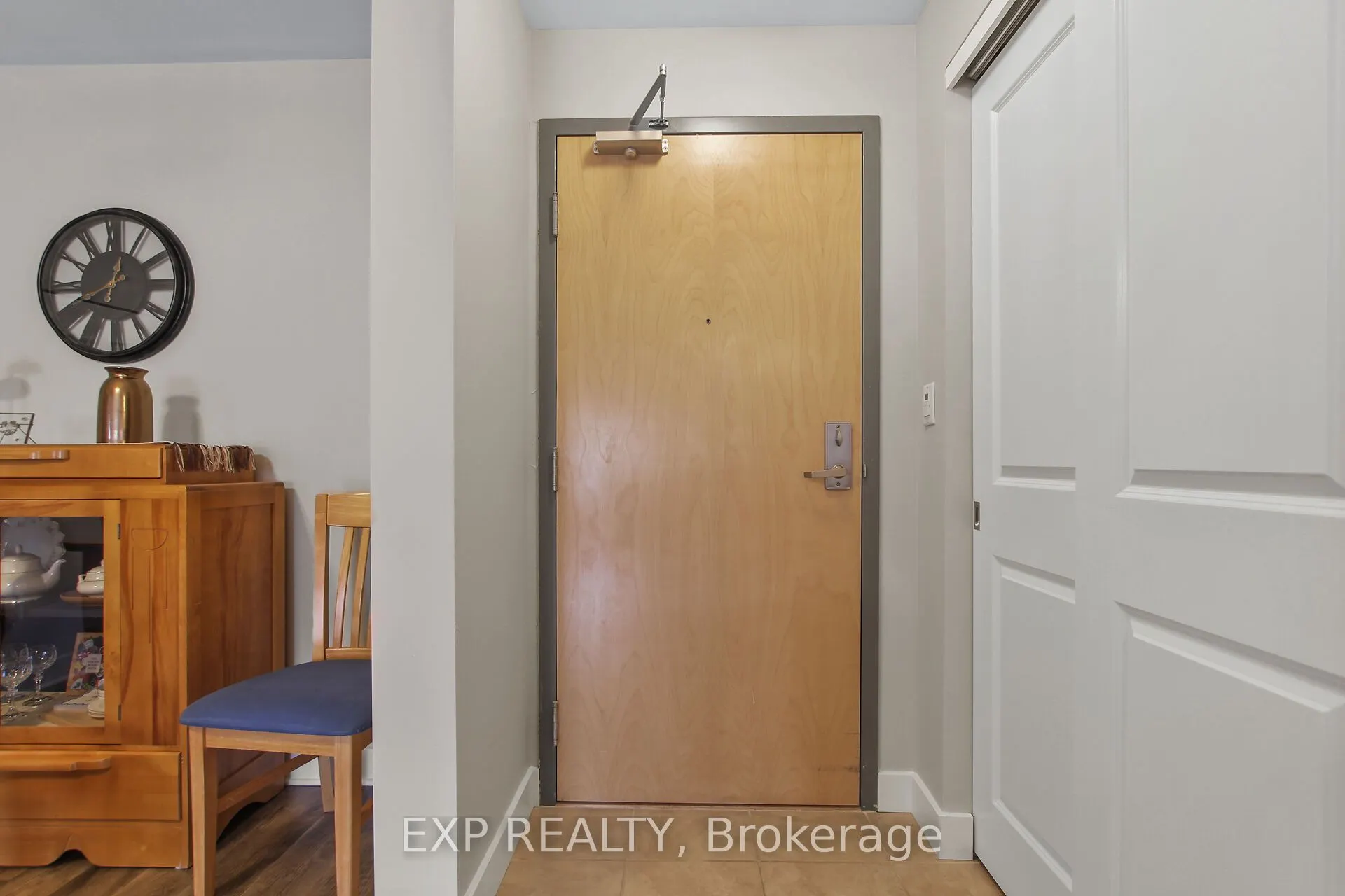 100 Jamieson Street, #103