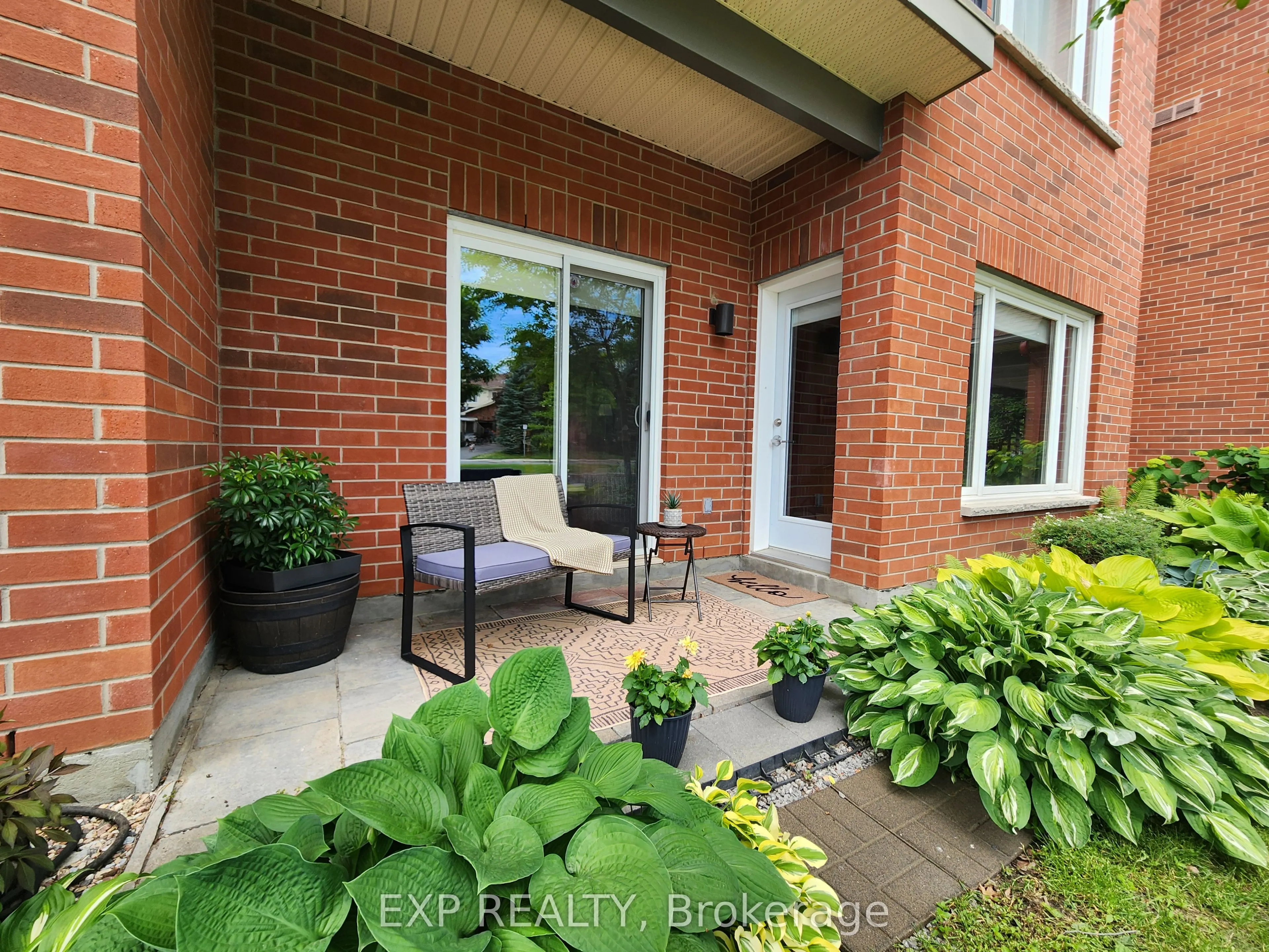 100 Jamieson Street, #103