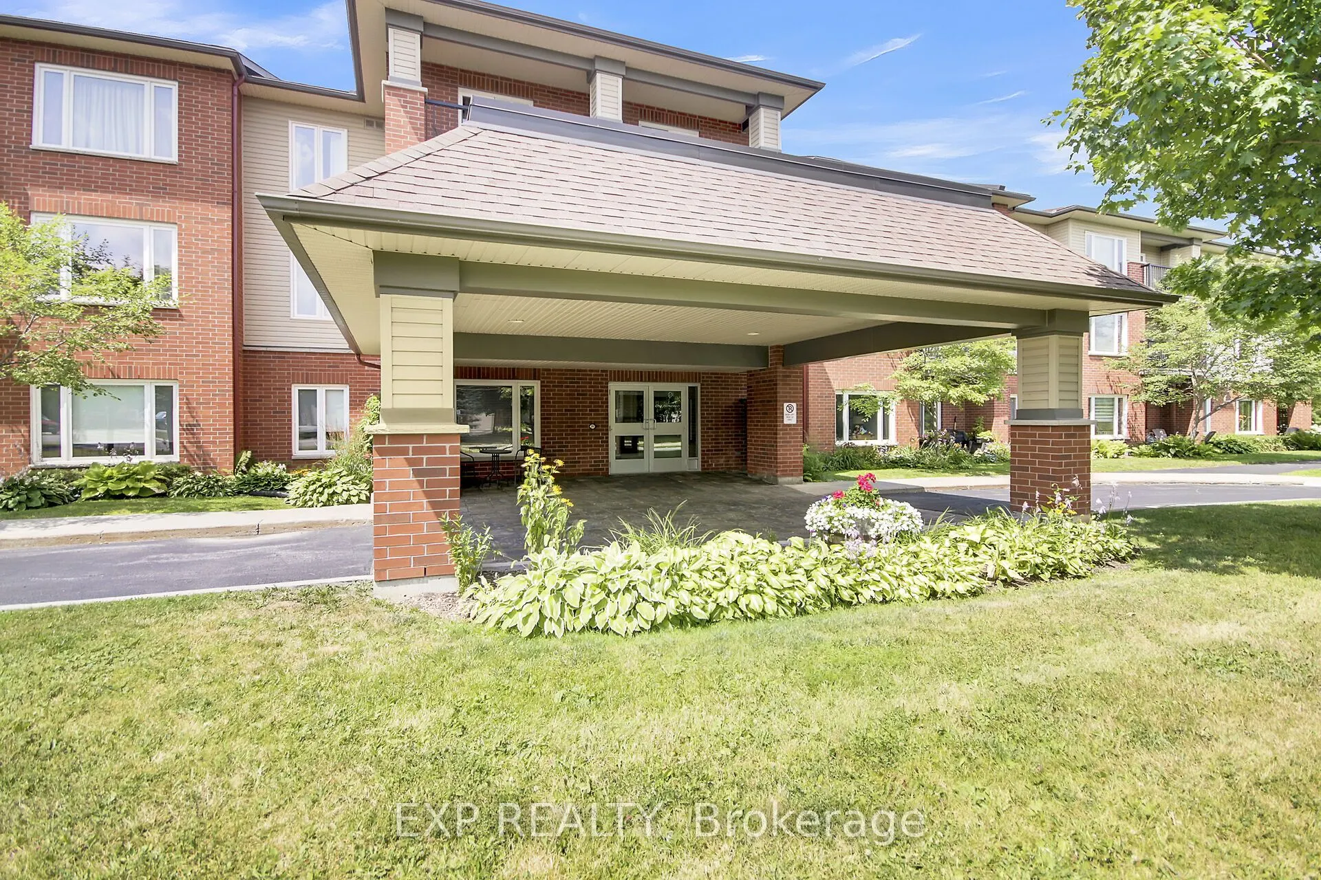 100 Jamieson Street, #103
