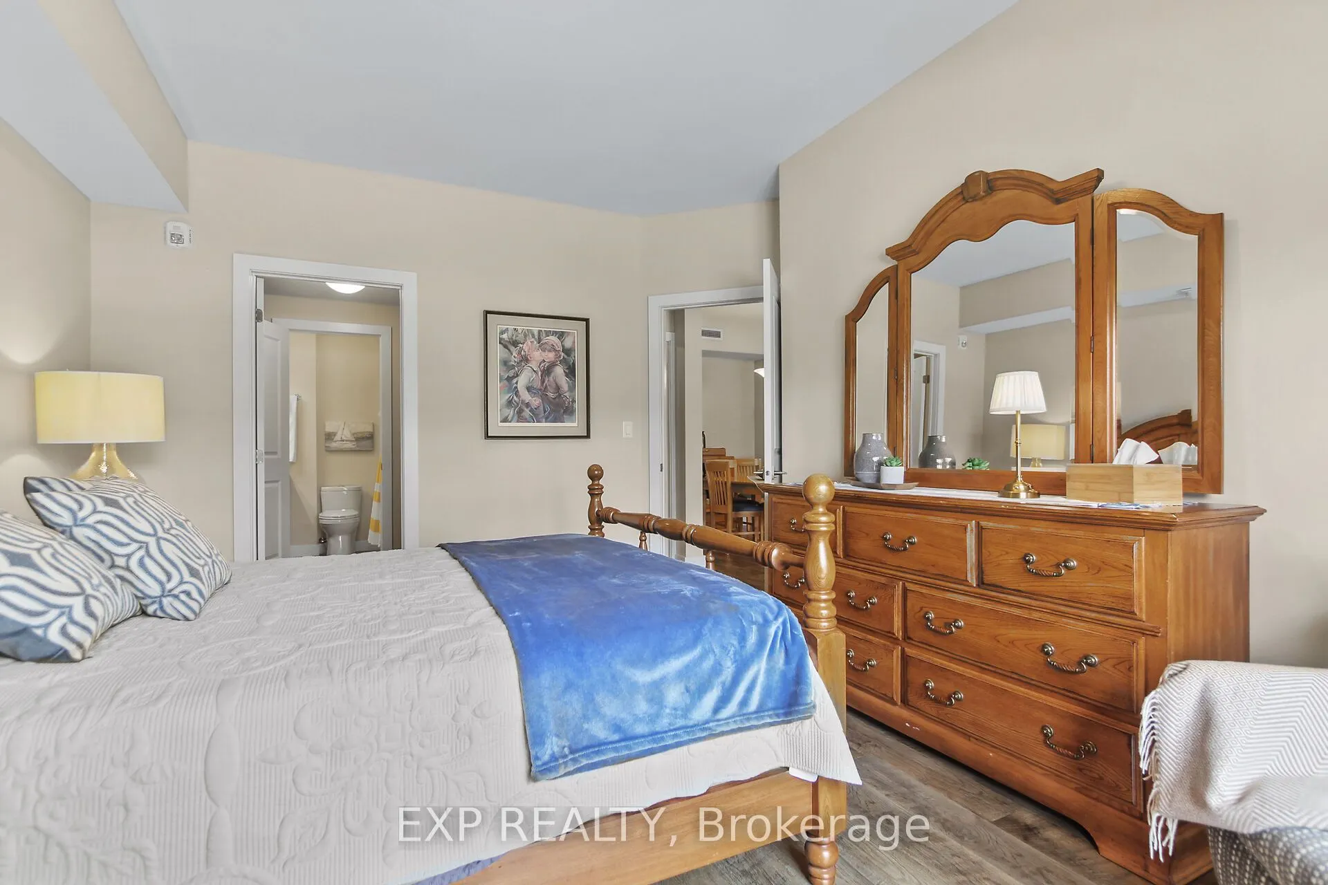 100 Jamieson Street, #103