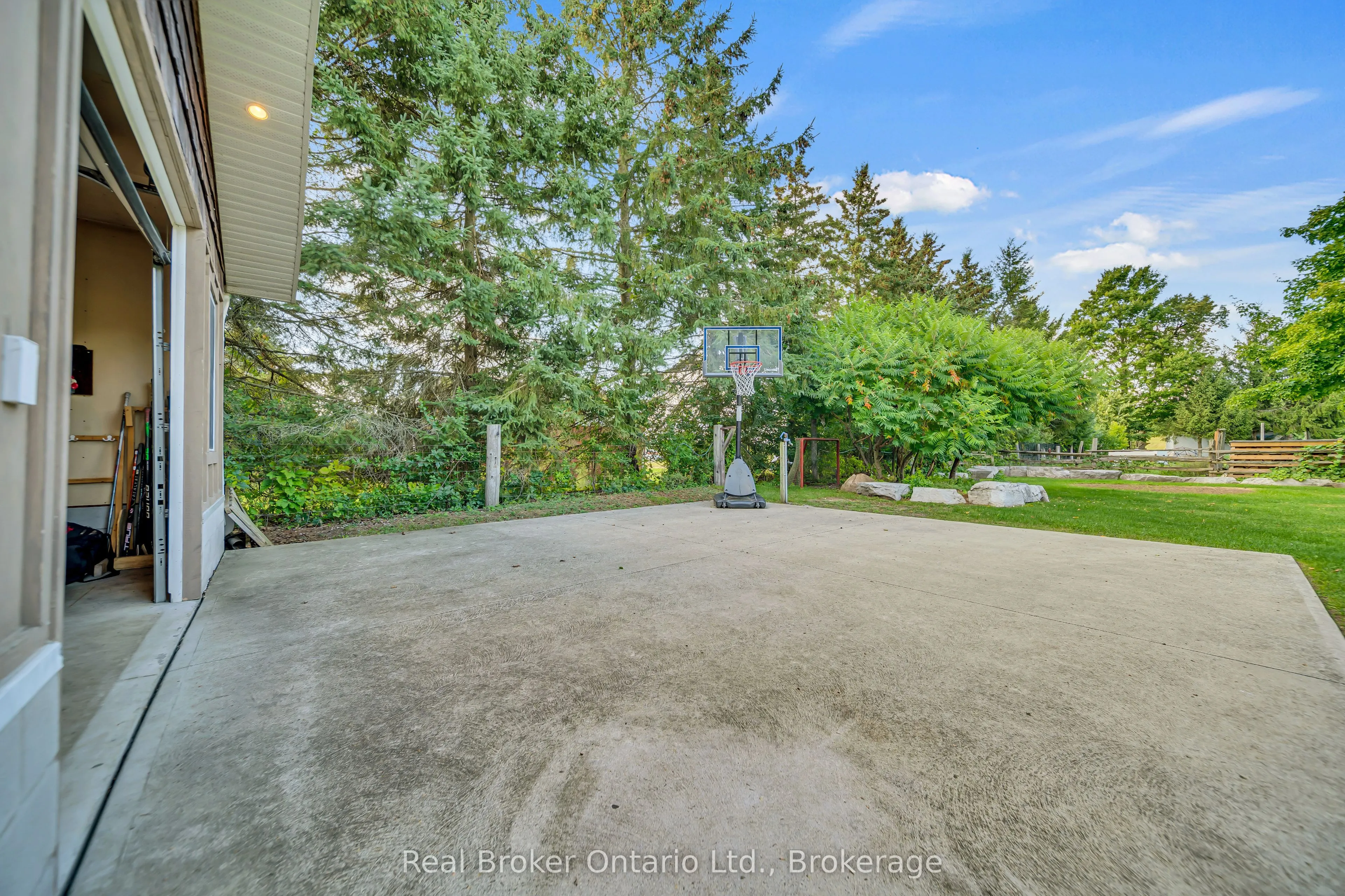 6566 Concession Rd 4 Road