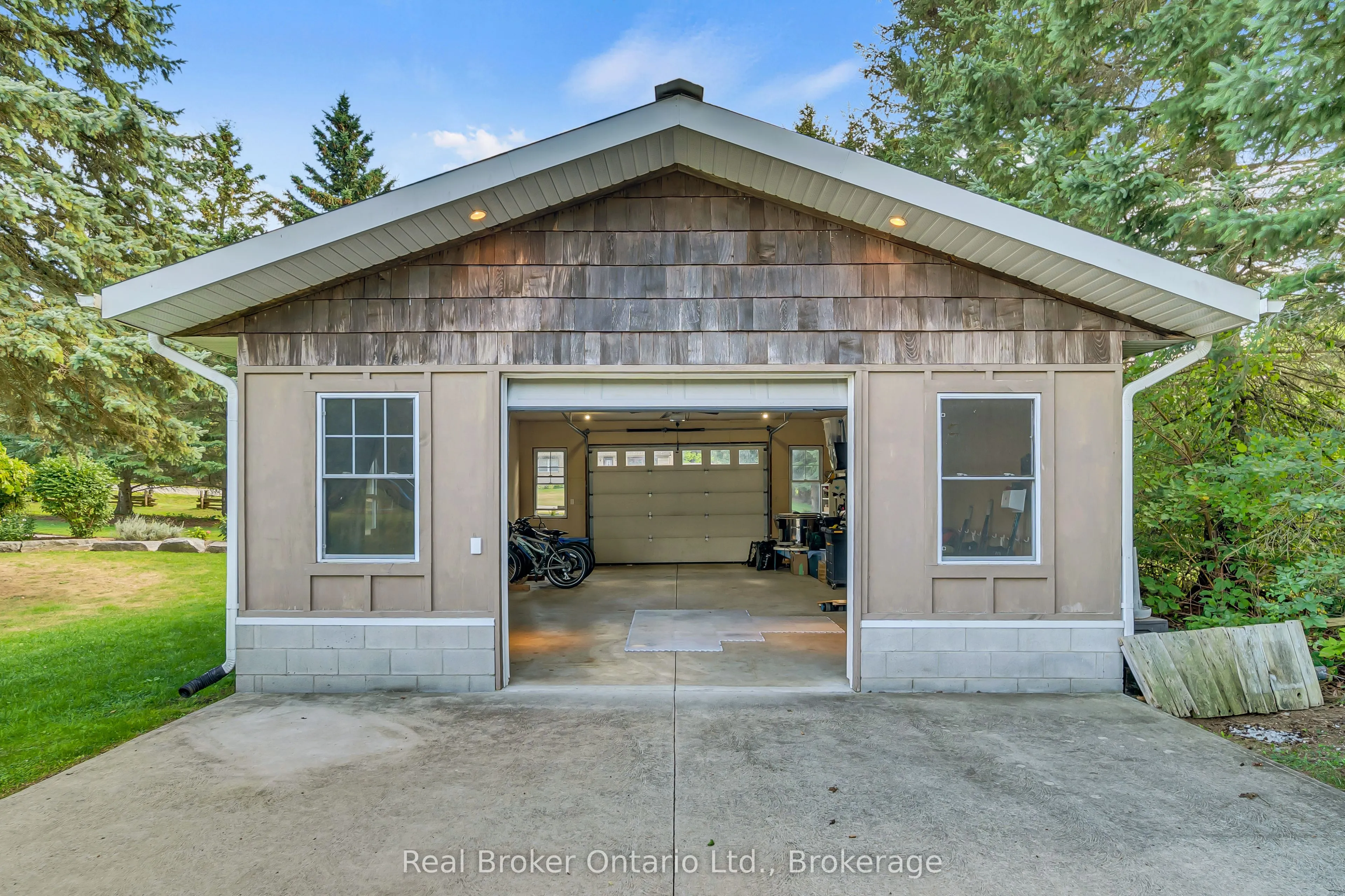 6566 Concession Rd 4 Road